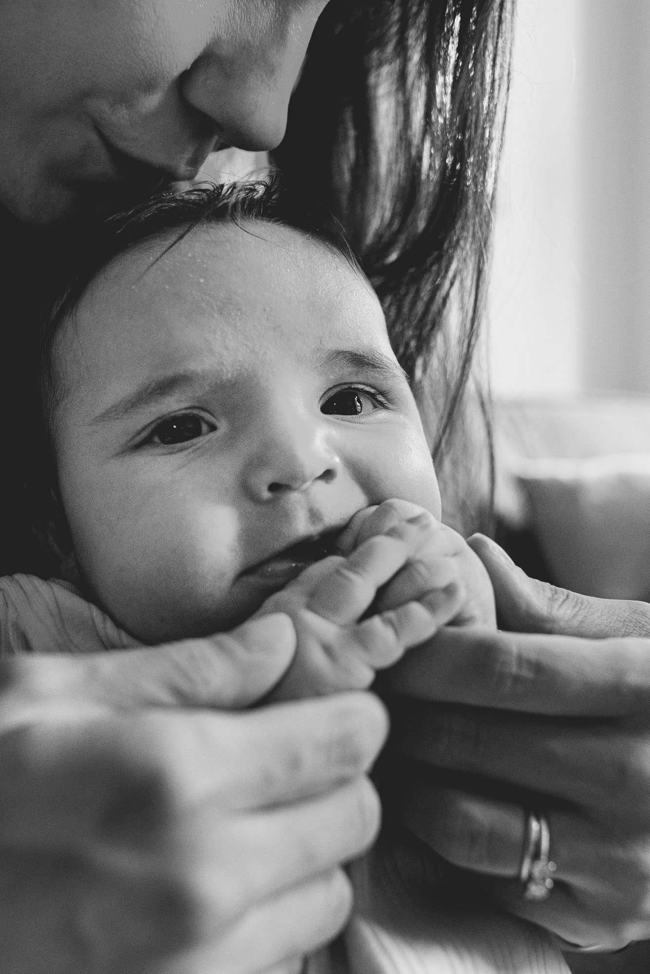 newborn-baby-portrait-photograpgher-at-home-london-newborn-photographer-documentary-style.jpg