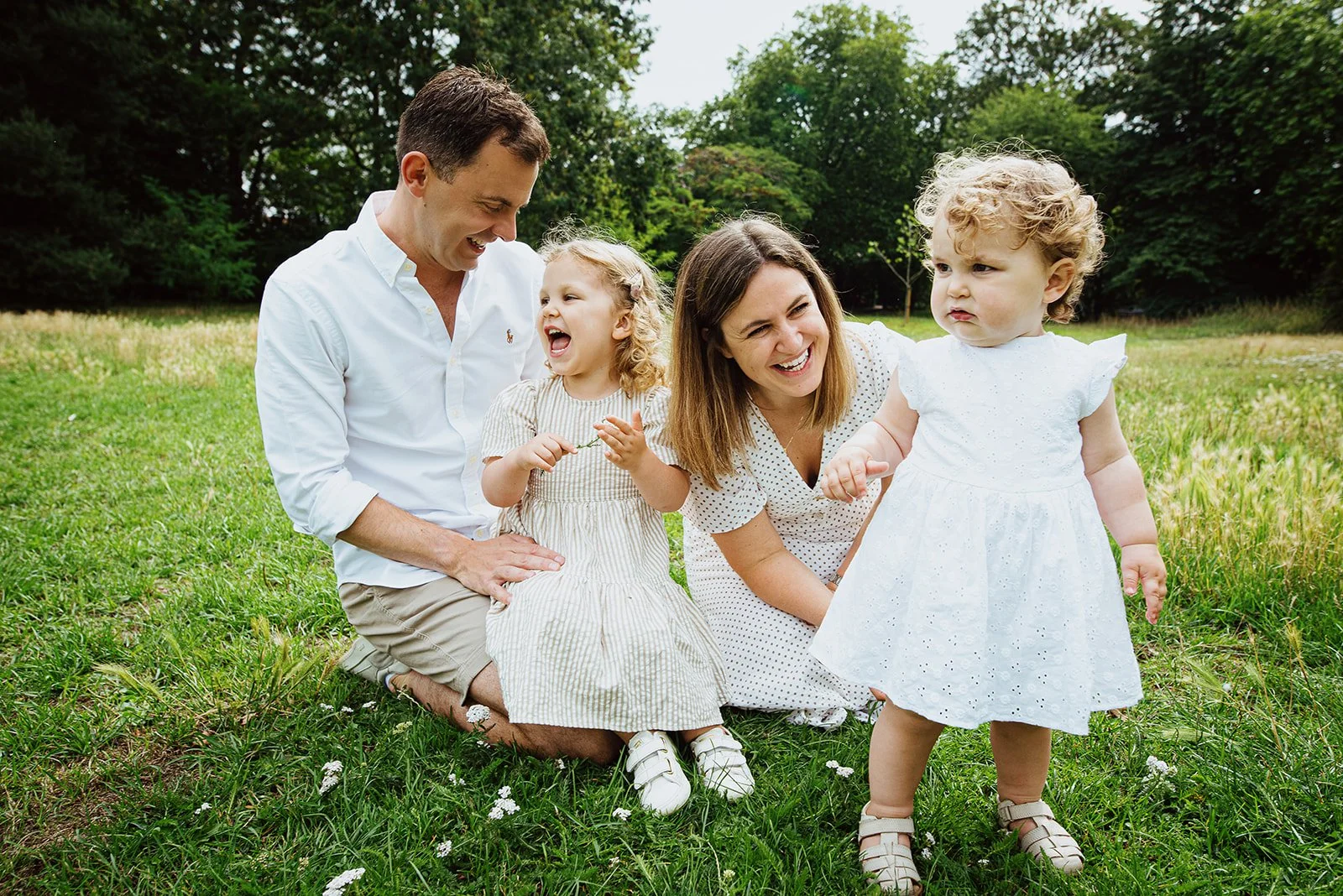 family-portrait-twickenham-green-west-london-natural-lifestlyle-photography.jpg