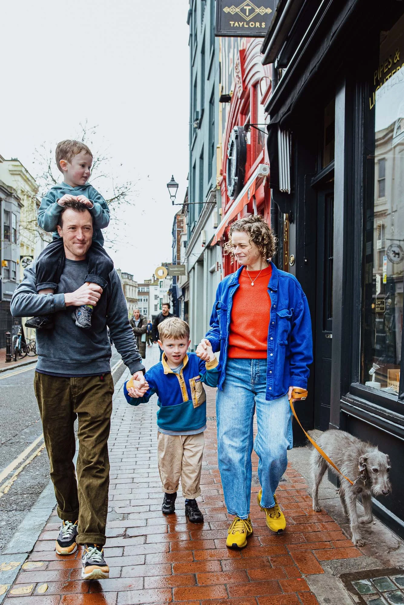 Brighton-natural-family-photography-award-winning-portrait-north-laine.jpg