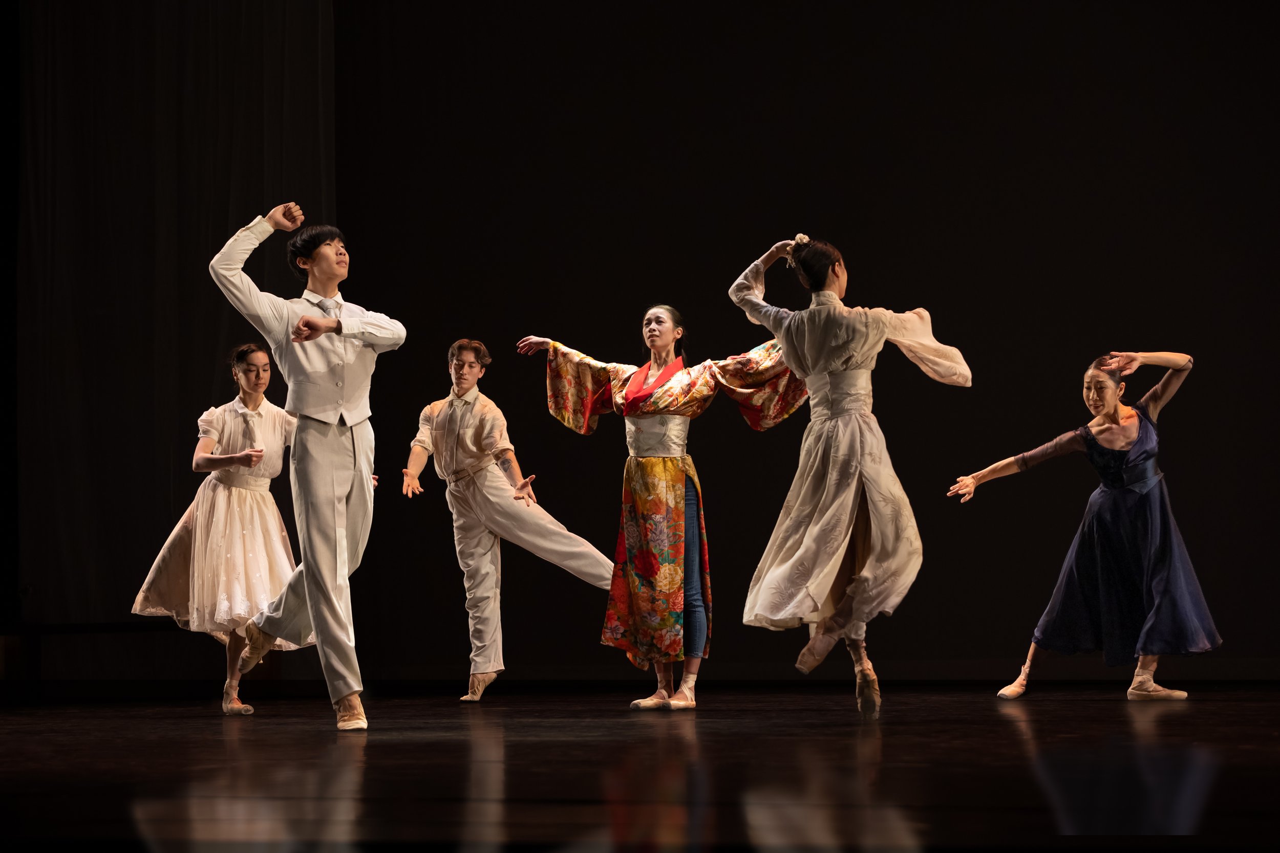 Kimiko_s Pearl (Kyra Soo, Liam Saito, Rachel Gibbs, Yue Shi, Chenxin Liu, Yayoi Ban) photo by Alex Heidbuechel.jpg