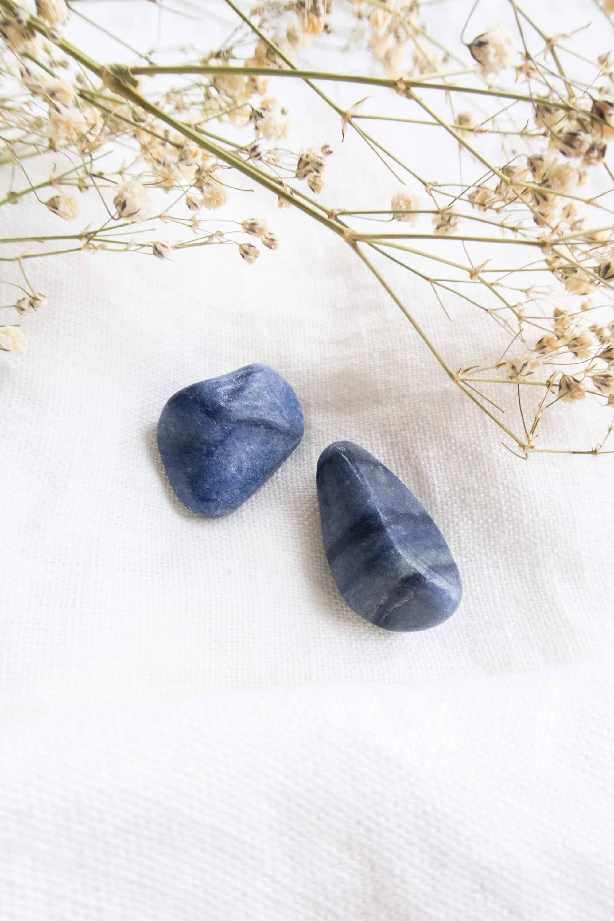 Pietra burattata di Quarzo Blu