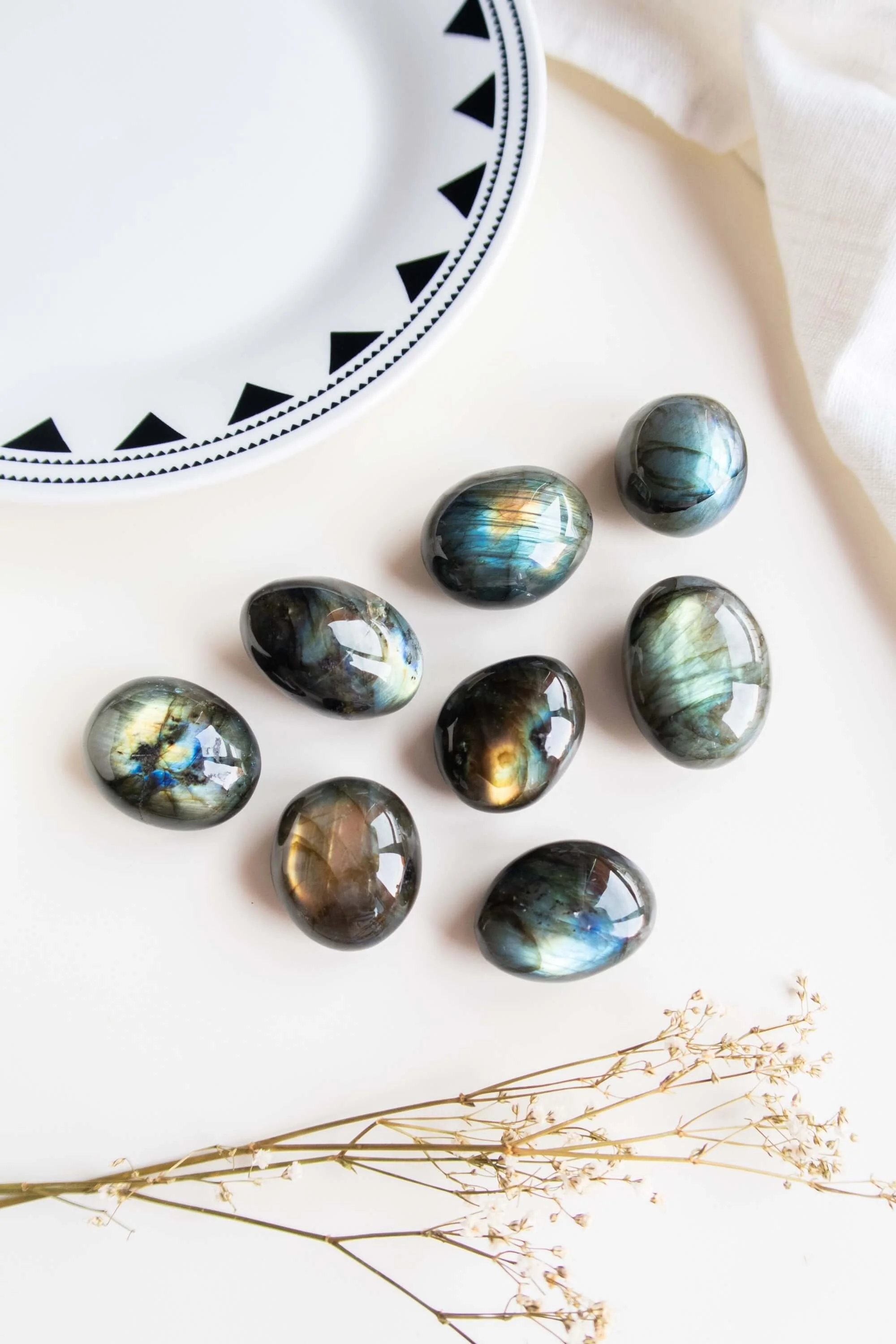 EUSICE - Pietra Naturale Gabbro, Ciottoli Guida Spirituale, 100% Artigianale E Fatto A Mano, Gabbro Di Alta Qualità Per Litoterapia, Benessere, Meditazione, Yoga