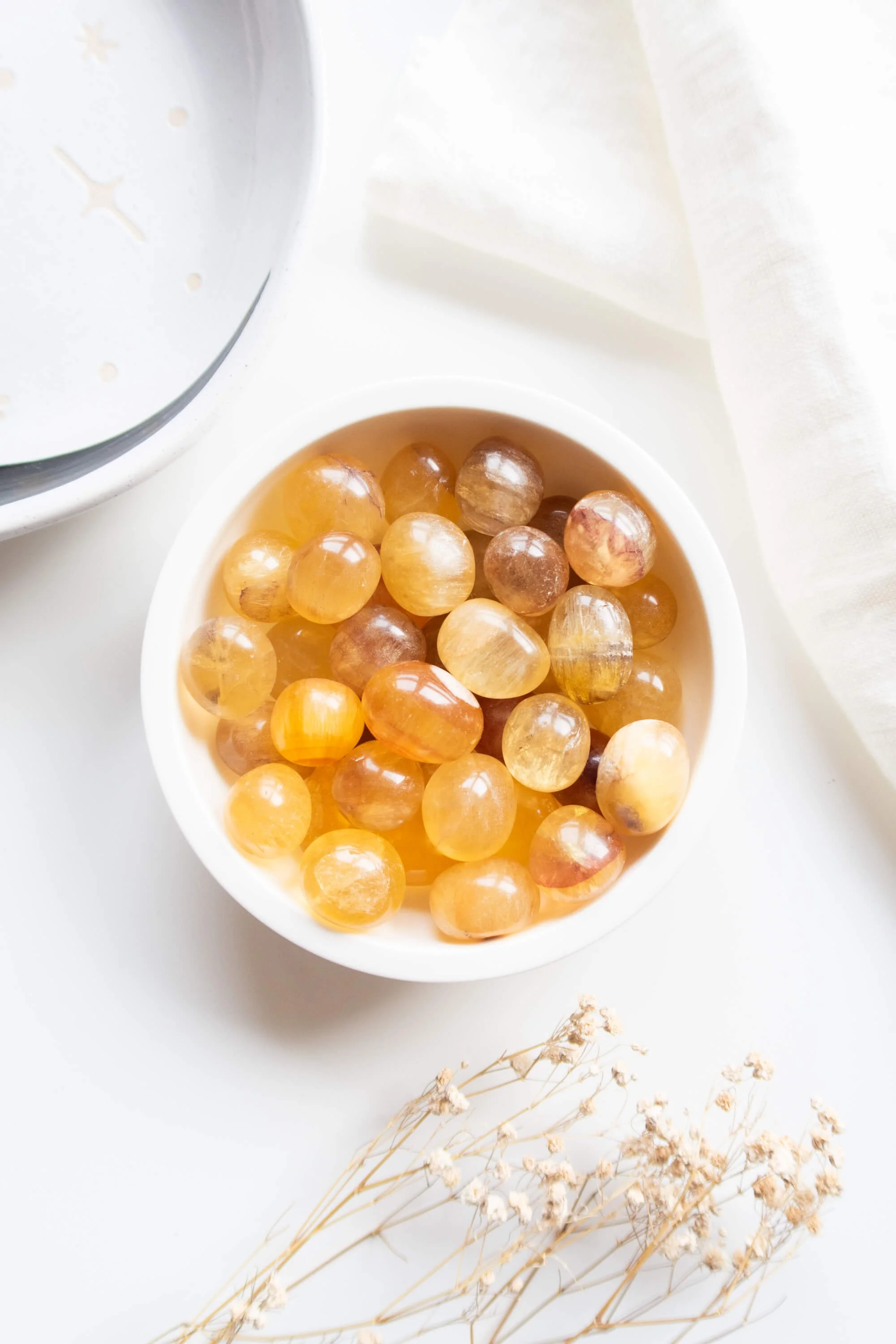 Pietra burattata di Fluorite gialla