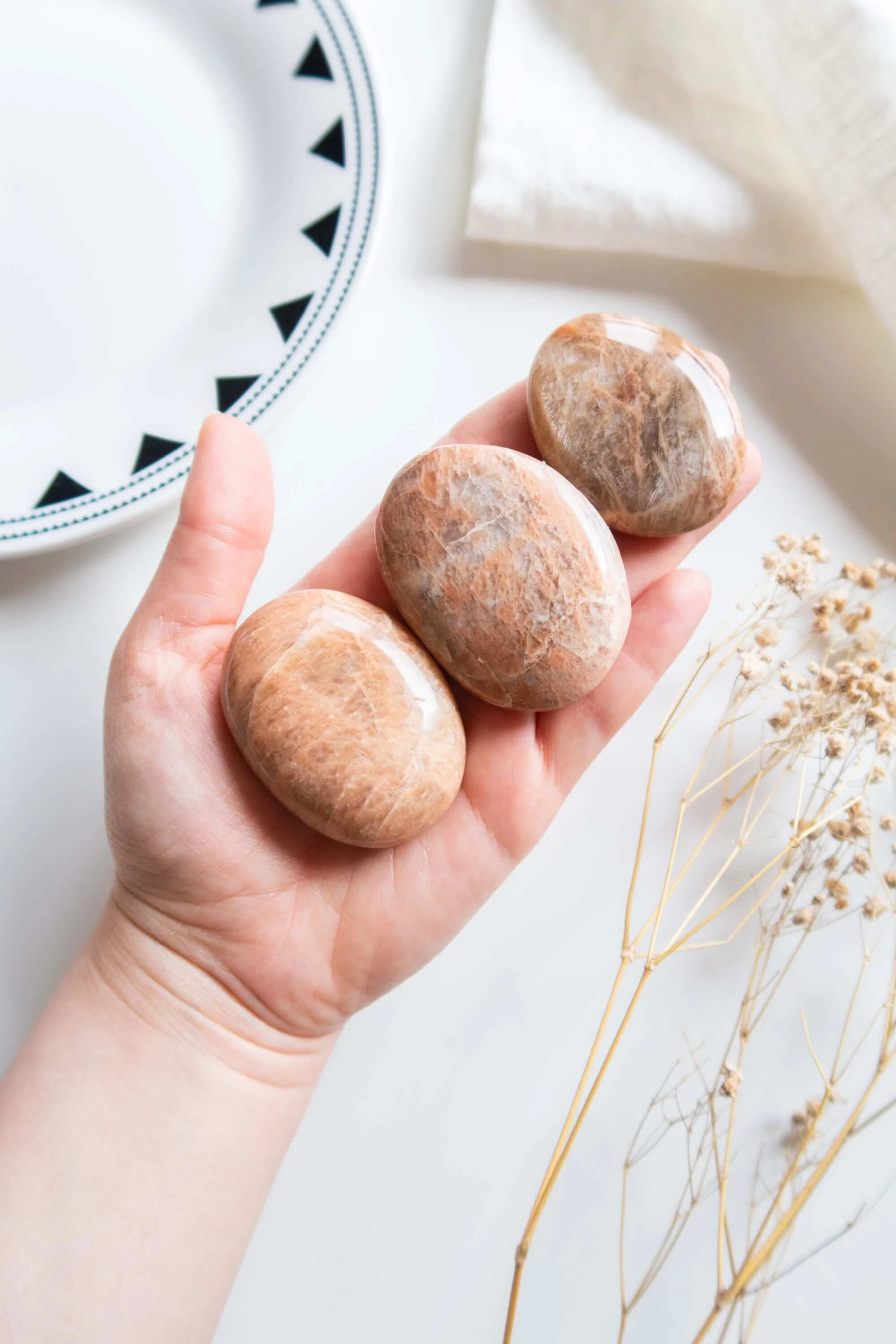 palm-stone-di-pietra-di-luna-pesca (6).jpg