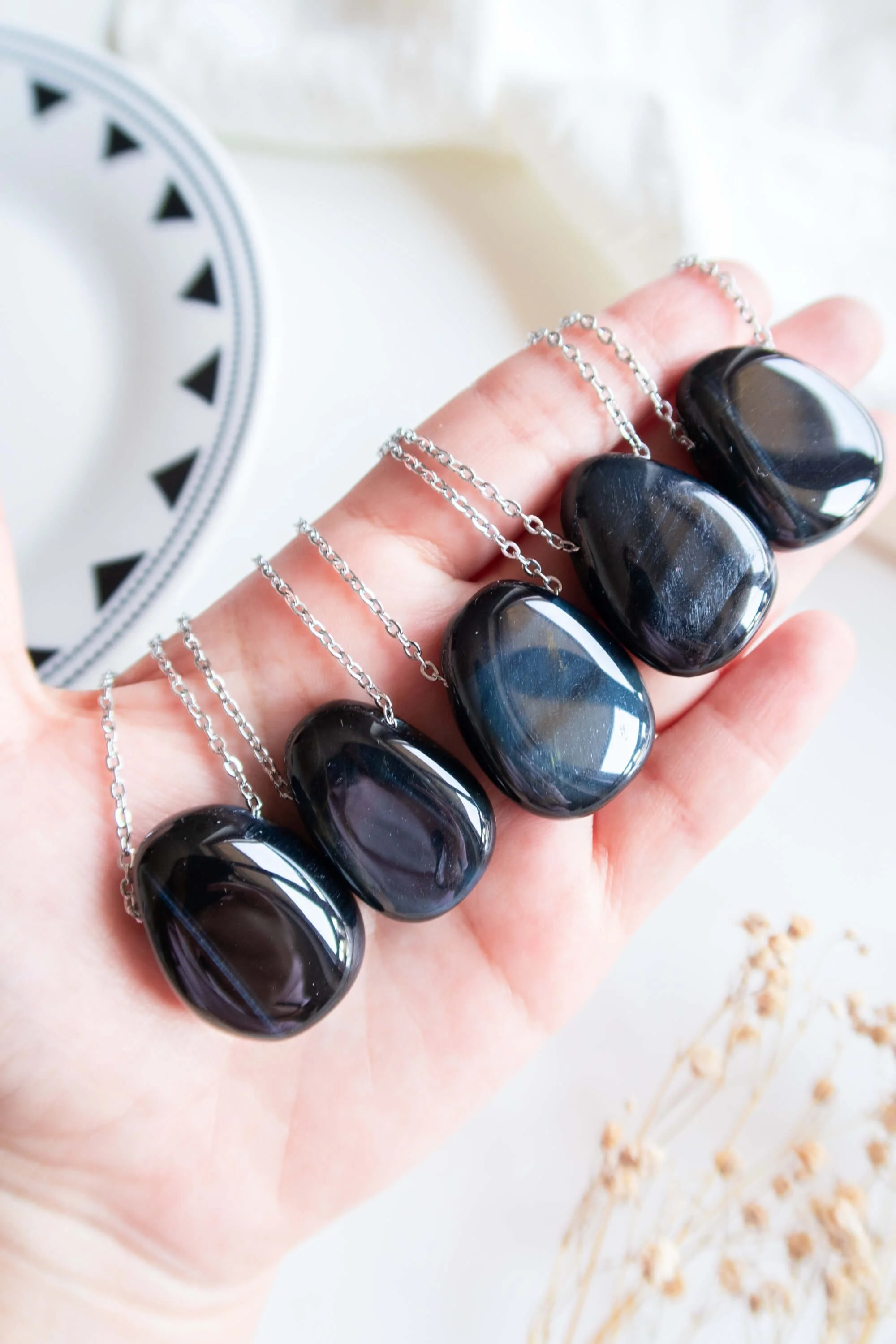 Collana in Occhio di Falco