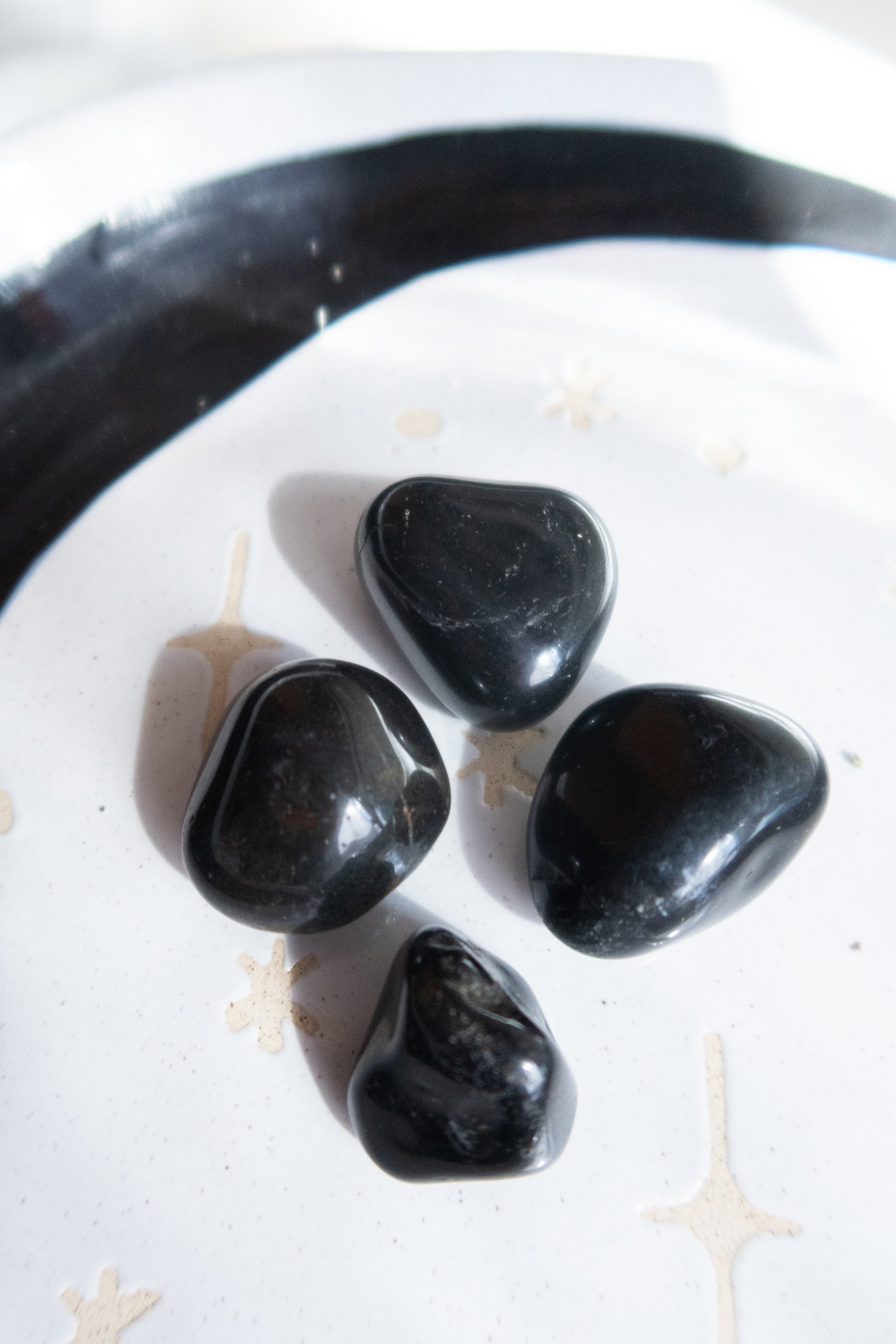 Pietra burattata di Onice Nero