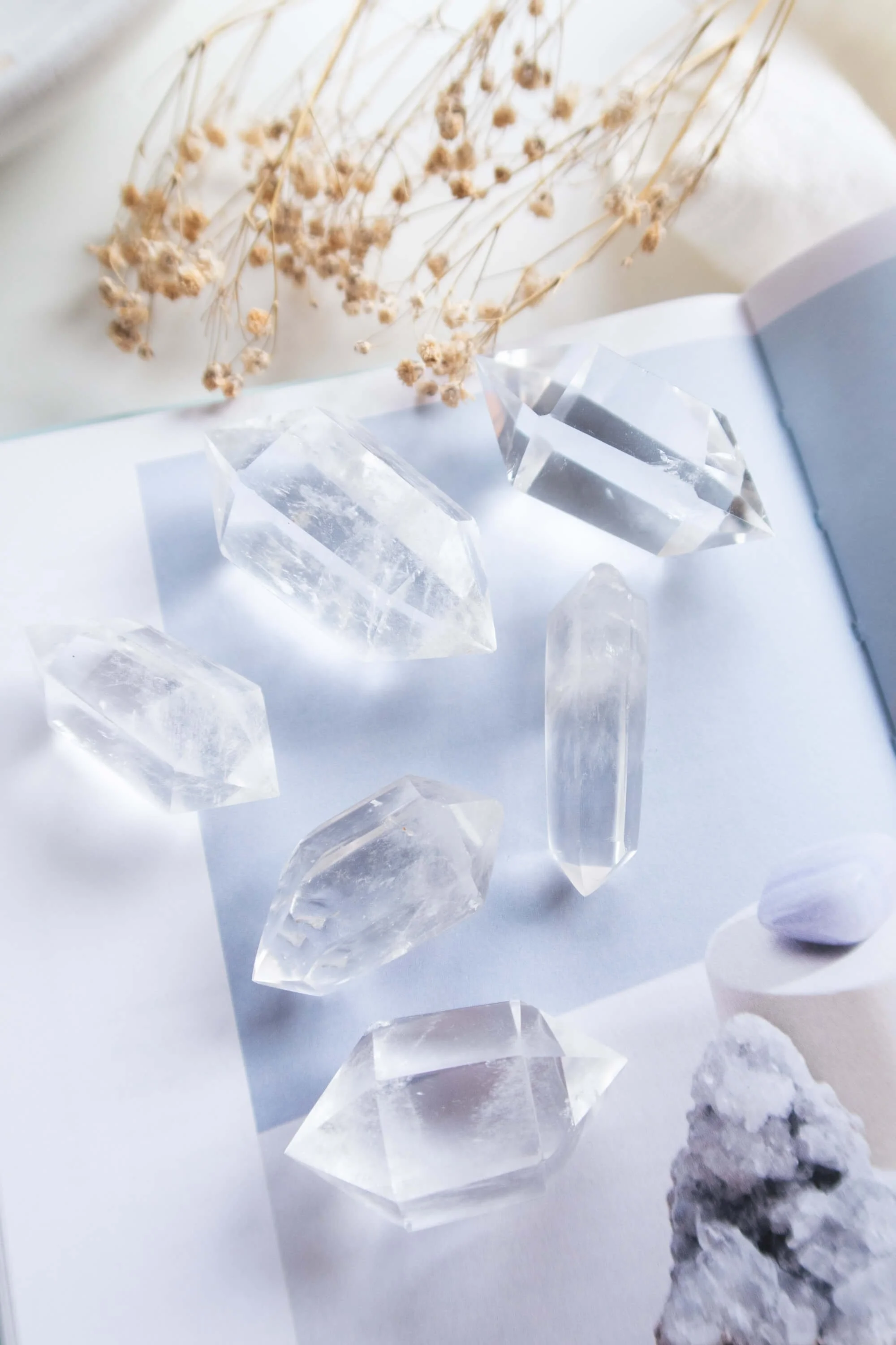 punta-biterminata-di-quarzo-ialino (2).jpg