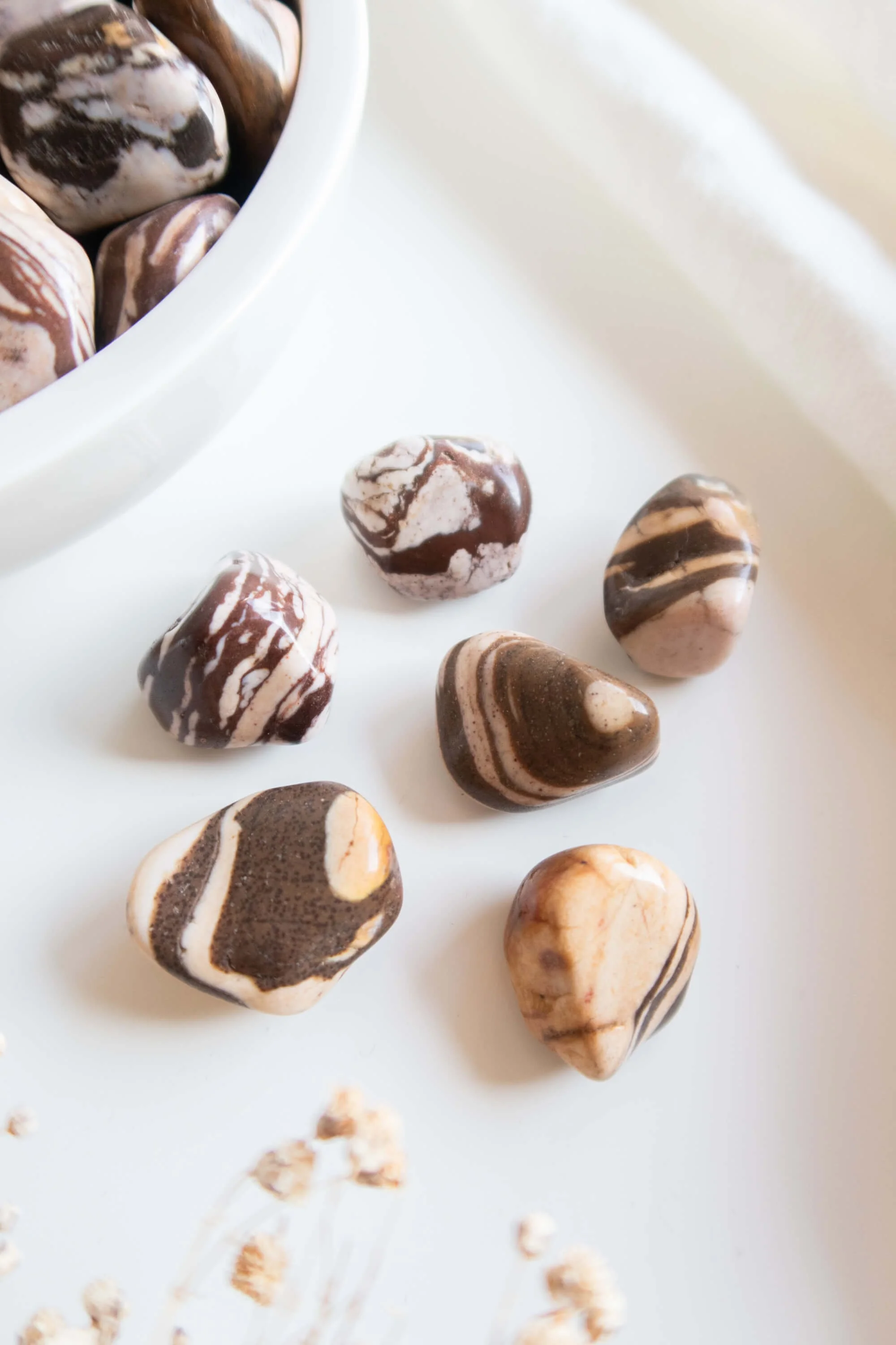 Pietra burattata di Diaspro Cappuccino