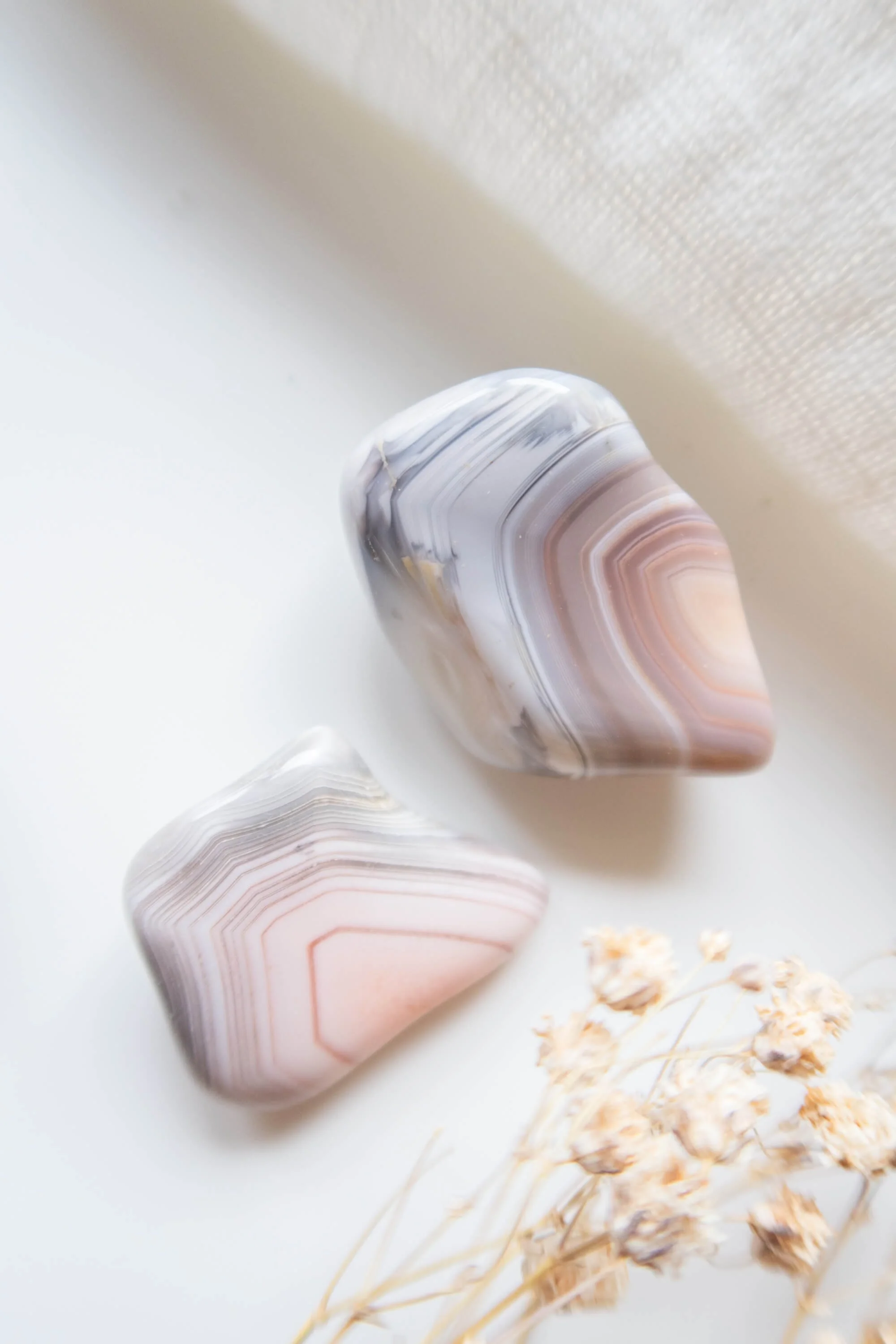 Pietra burattata di Agata Botswana rosa