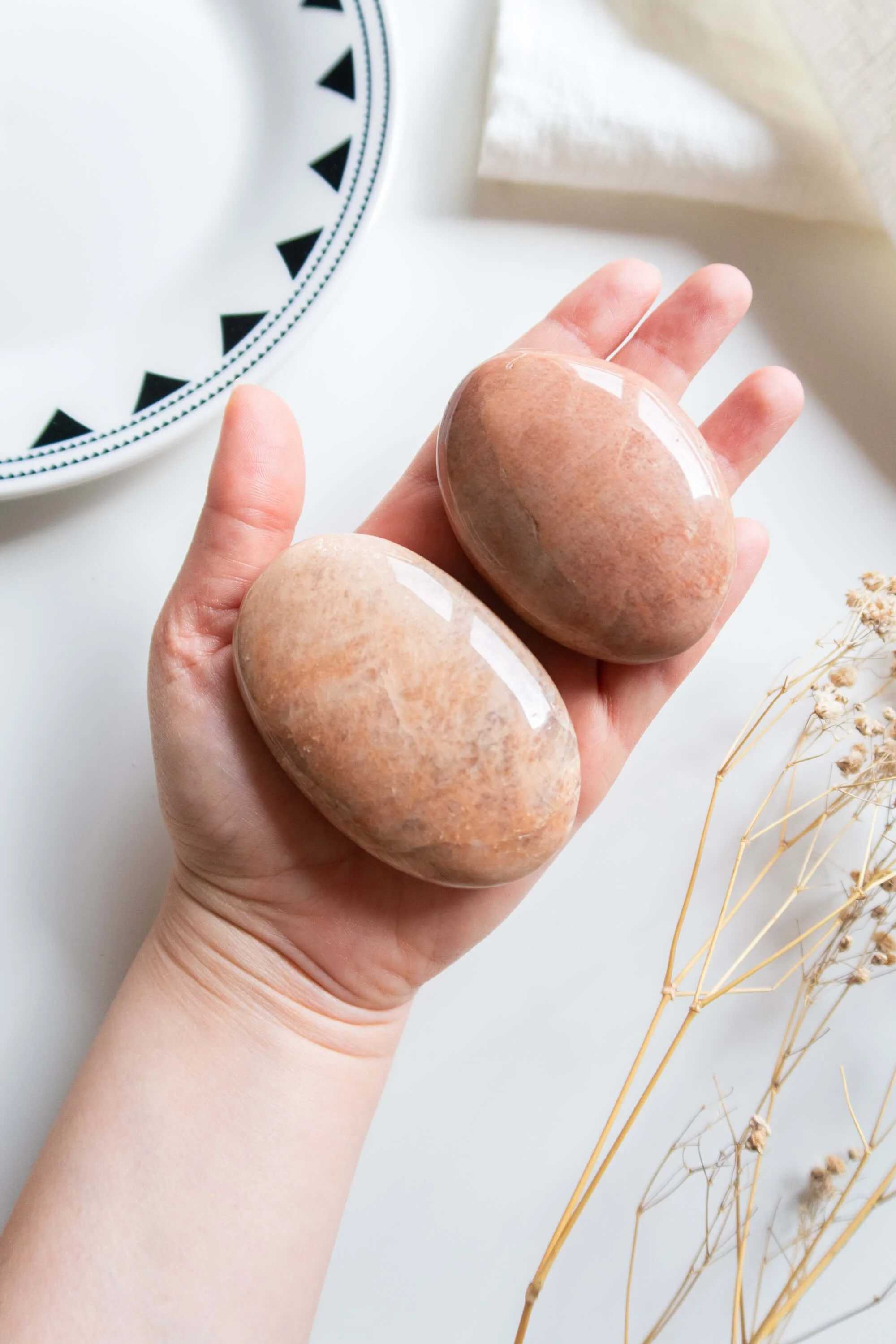 palm-stone-di-pietra-di-luna-pesca (5).jpg