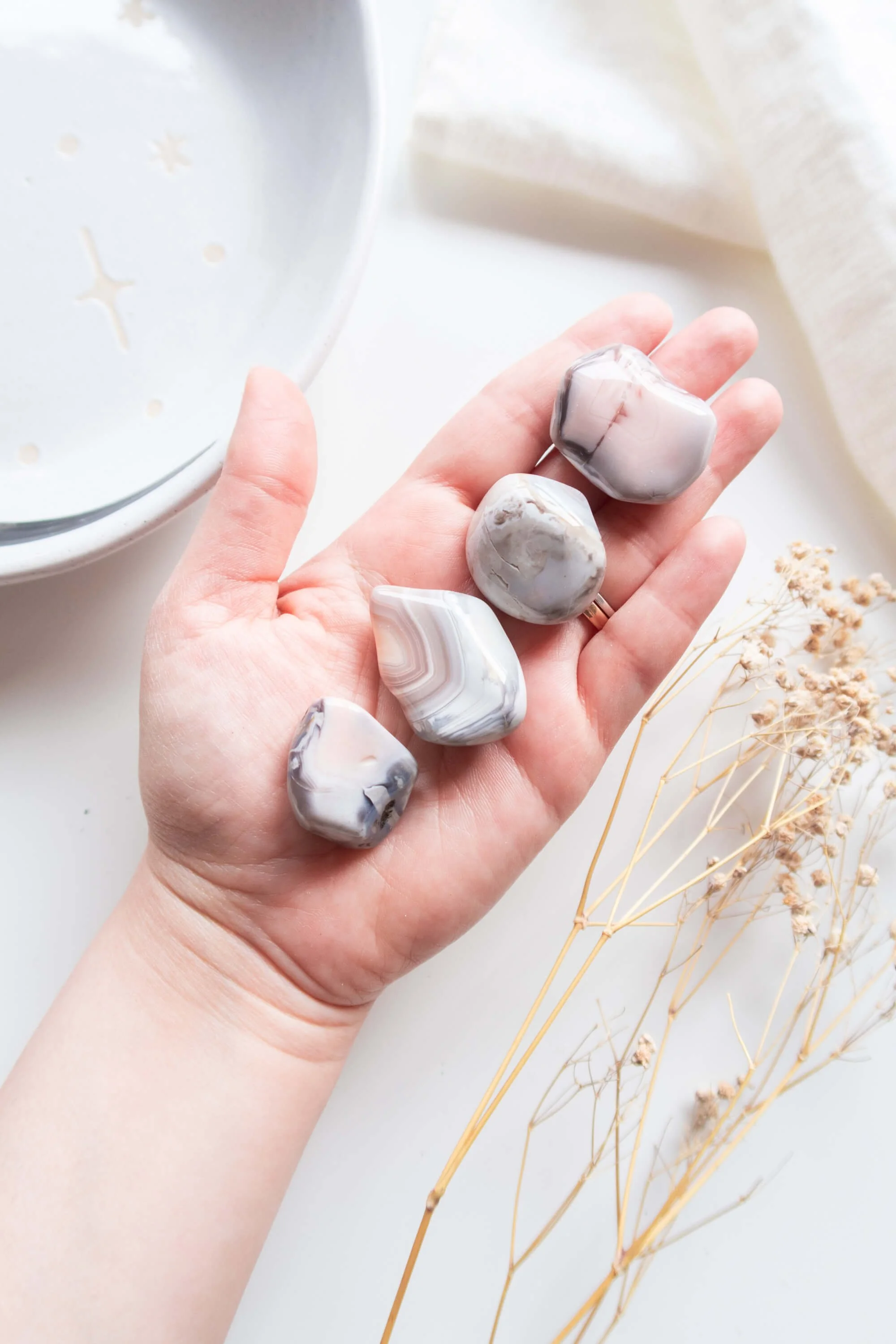 Pietra burattata di Agata Botswana rosa