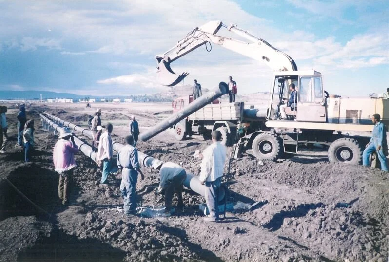 21.9 Pipe Laying and Connections.JPG