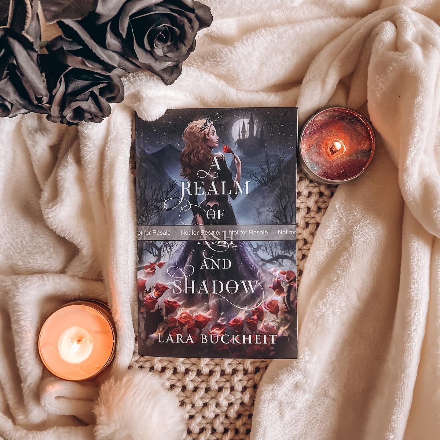 🔓 unlocked a new self-pub author milestone today 👇

posting a pretty pic of my book with this ugly ass &ldquo;not for resale&rdquo; banner plastered across the front💀🖤🥀

grab your copy of A Realm of Ash and Shadow today for FREE on KU, $4.99 on 