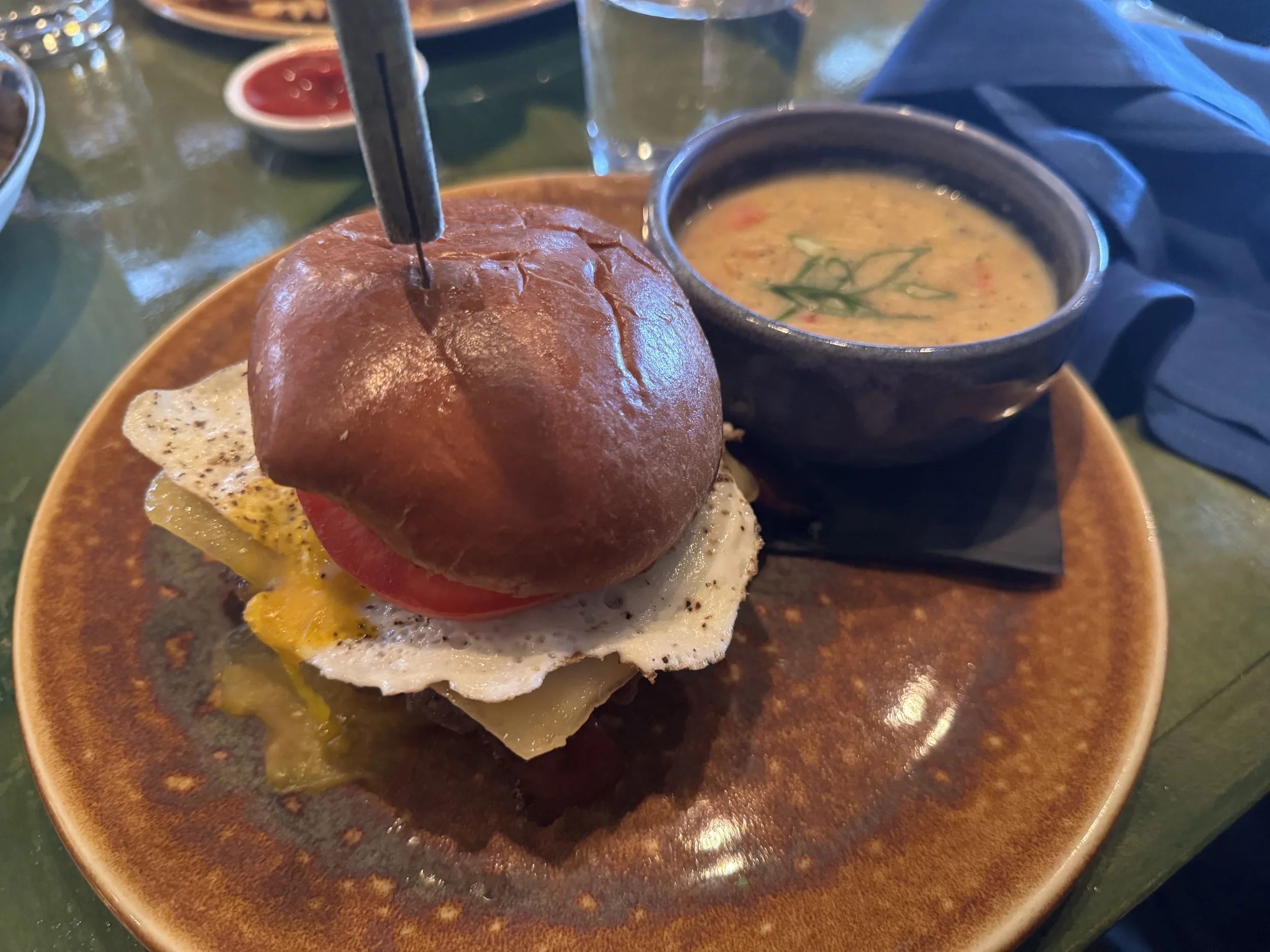 kaya burger.jpg
