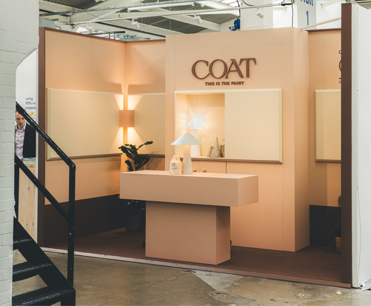 COAT-01.png