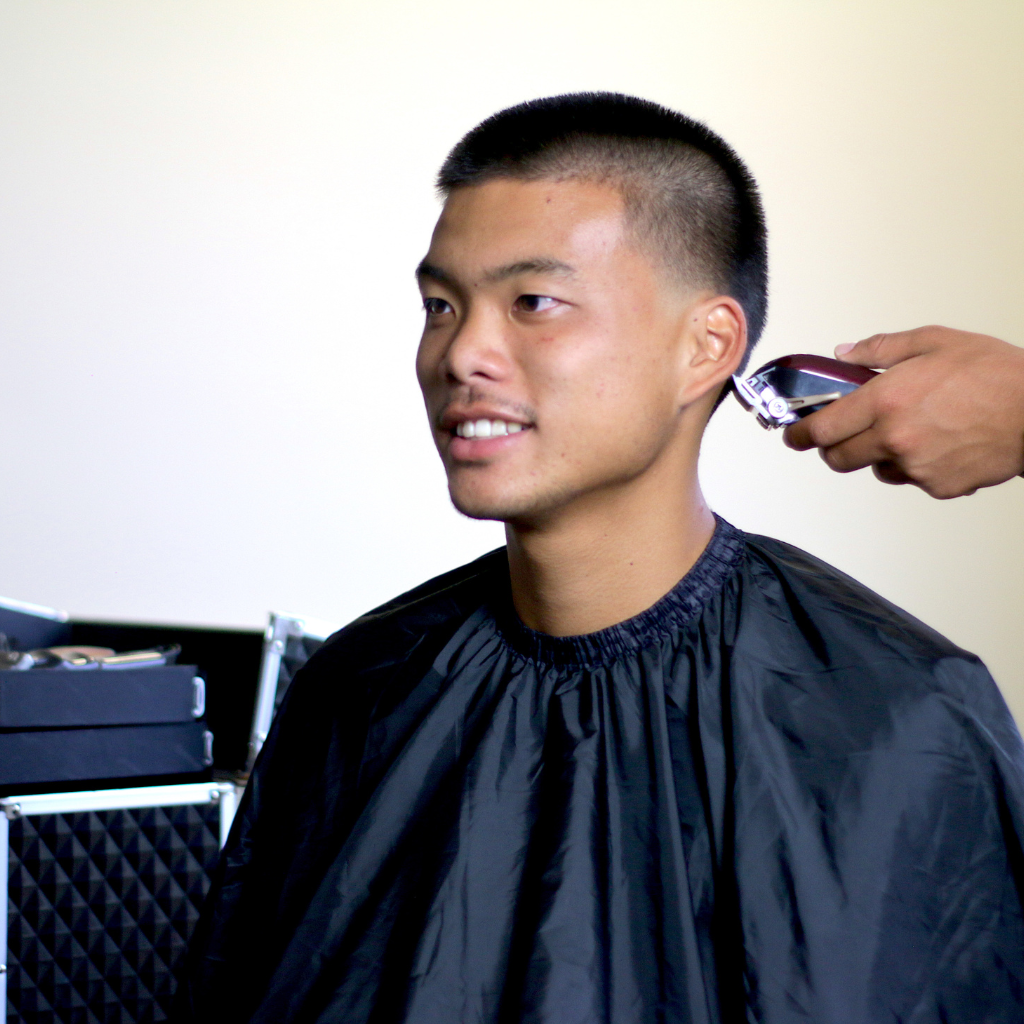 How StylesGo Mobile Barber Services Work