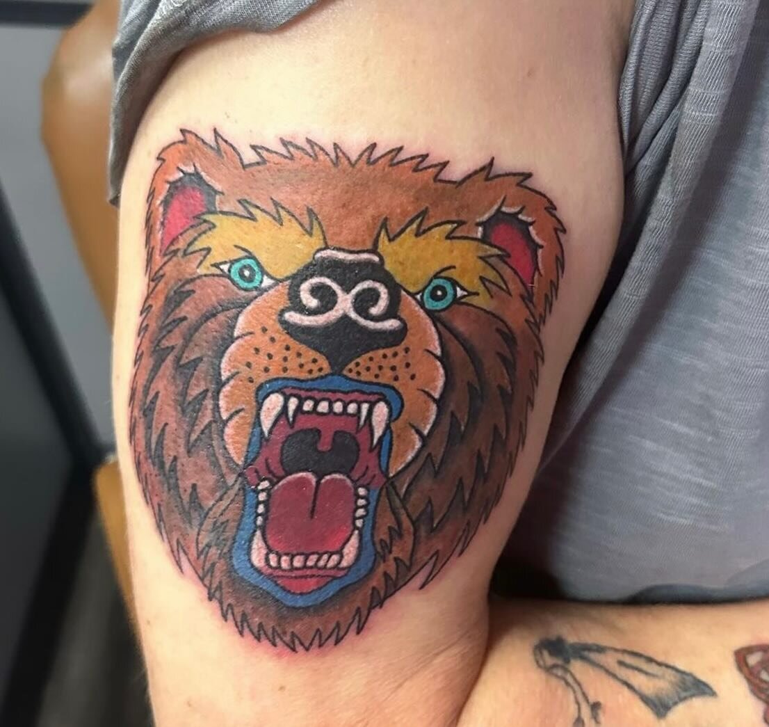 Traditional bear. Cover-up done by @_angel.inked_ 
AJ is available for bookings Wednesday- Friday. 

.
.
.
#traditionaltattoo #colourwork #coulortattoo #gta #beartattoo #brampton #bodymods #tattoosofinstagram