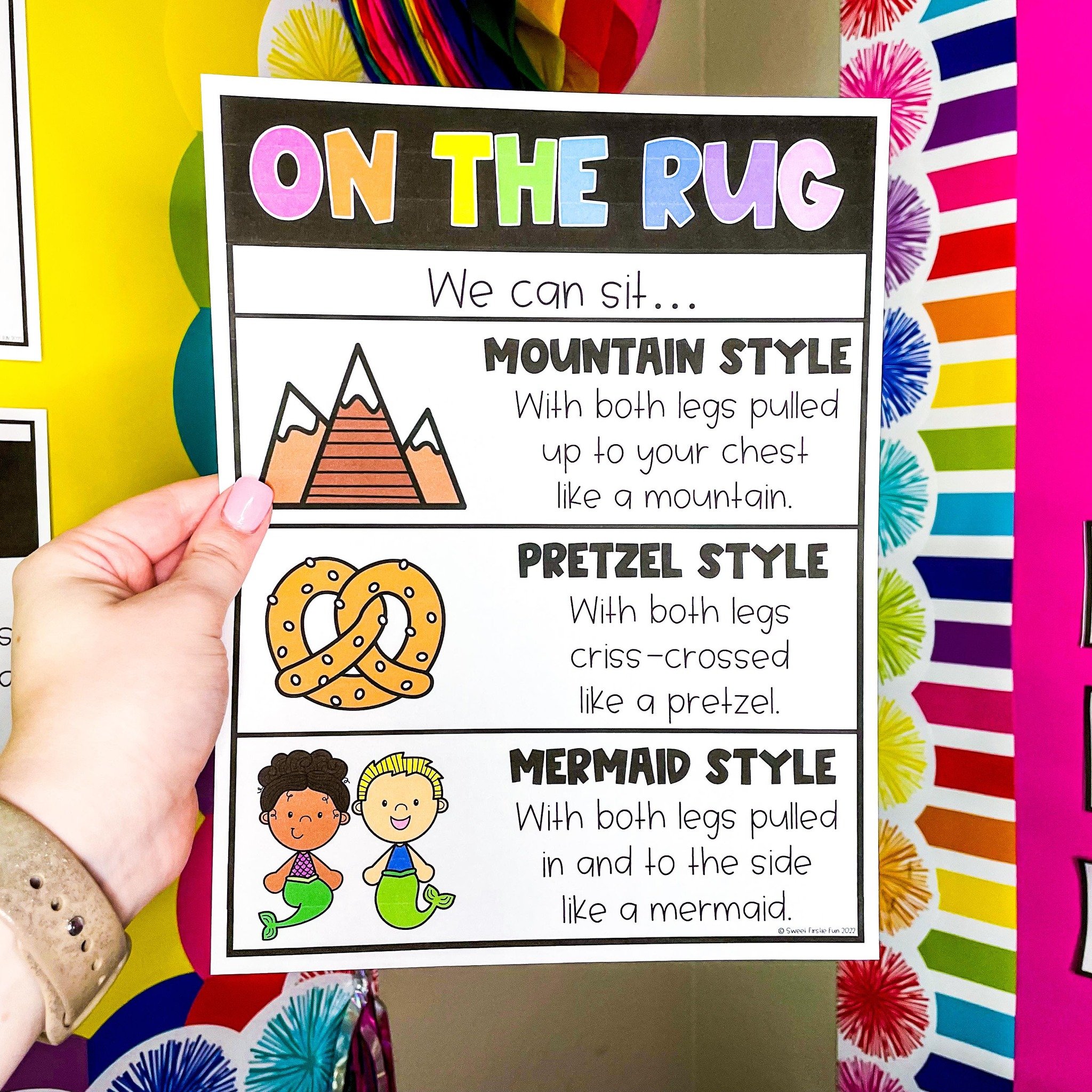 It&rsquo;s never a bad time to review rug expectations&hellip; especially at the end of the year when we&rsquo;re all just hanging on by a thread 😅😂 

I like giving my littles the reminder that they don&rsquo;t have to sit &ldquo;cross cross apples