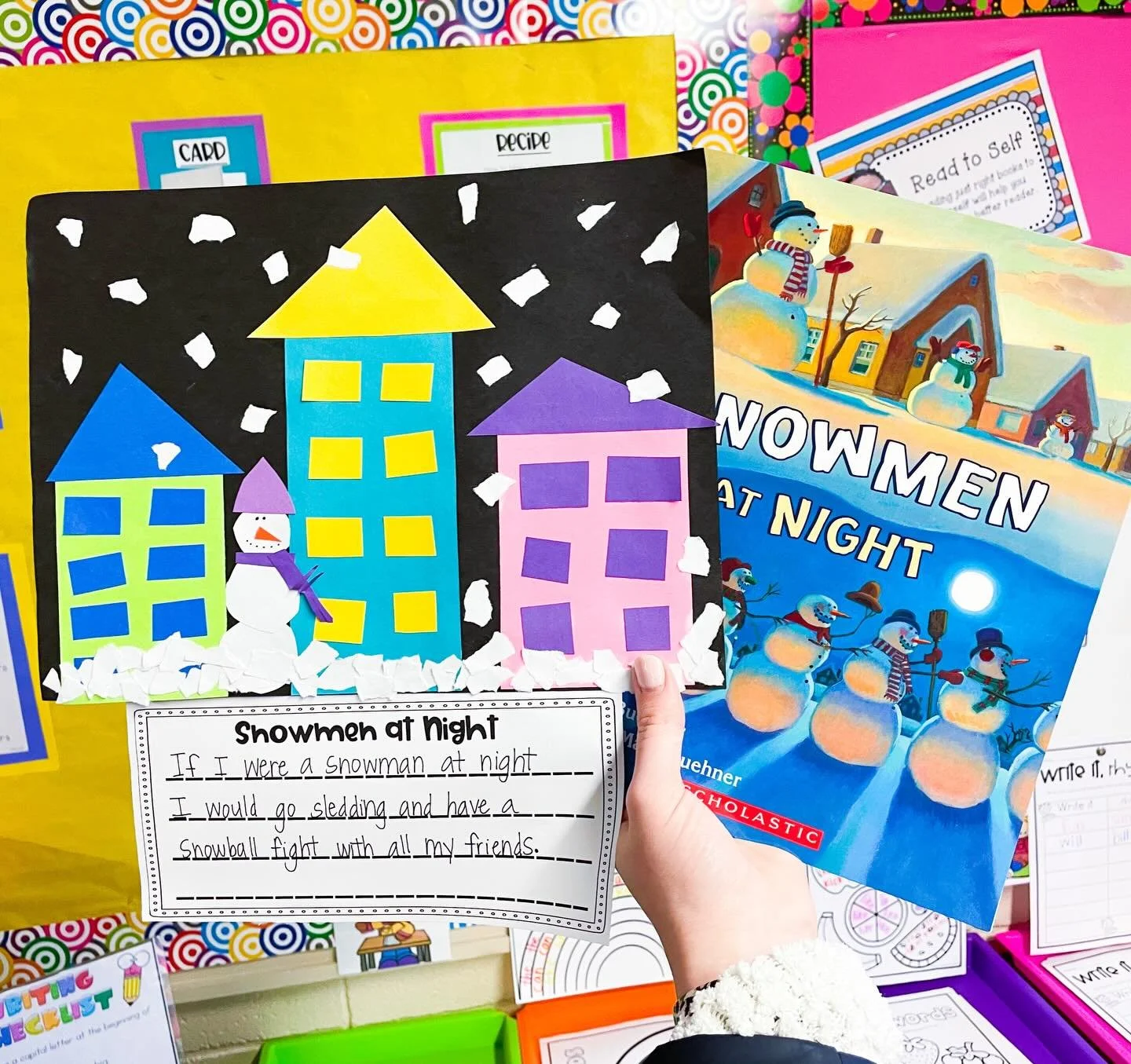 How cute are these snowy scenes?! Comment SNOW for the details on how I set up this fun writing activity for littles to do when getting back from Winter break!