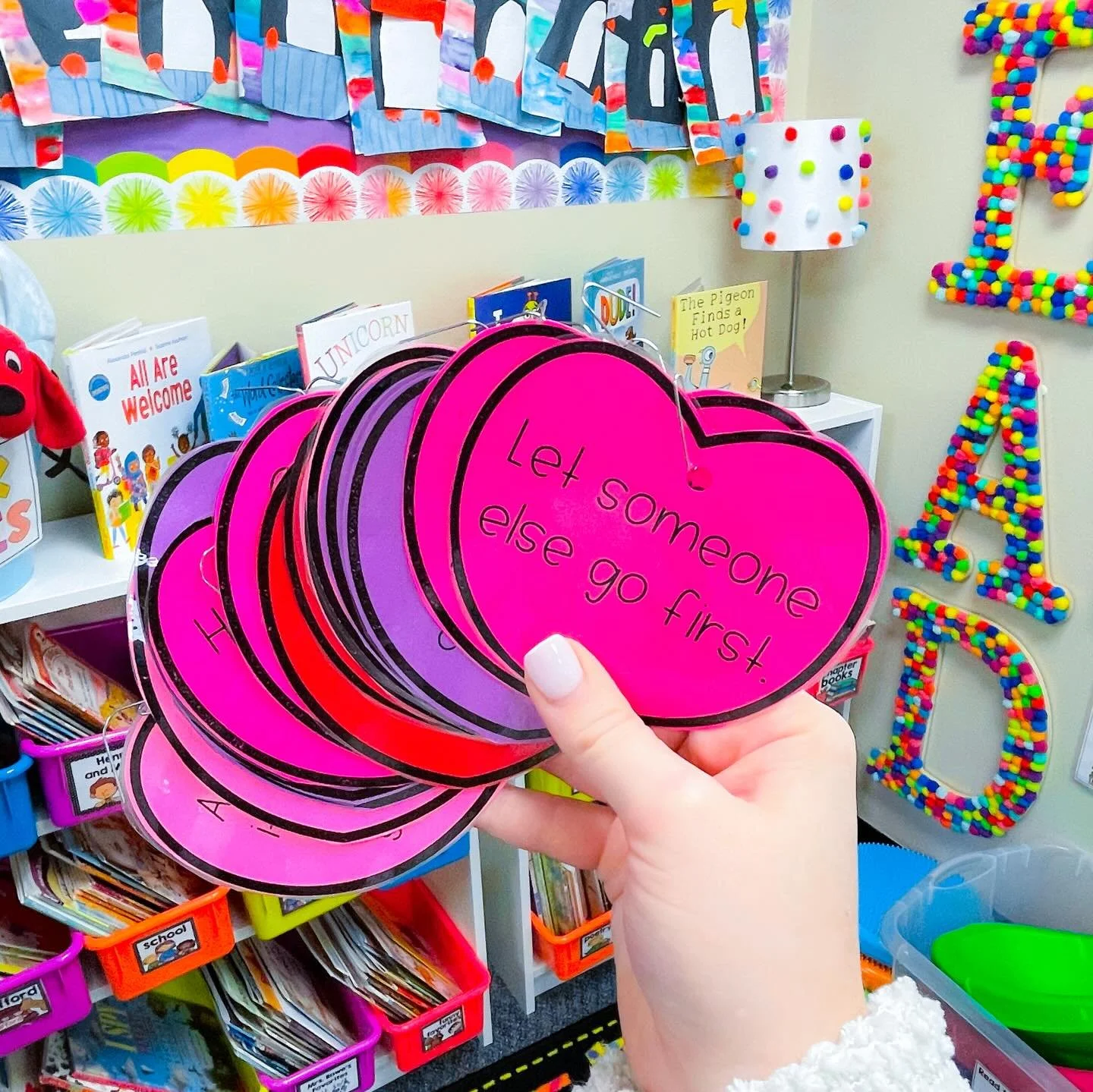 Is your kindness challenge ready to go for February 1st?! Comment KINDNESS to get it! 

This is one of my favorite things to do during the month of February (which is also kindness month)!

Grab this editable set at the link in my profile! 

#kindnes