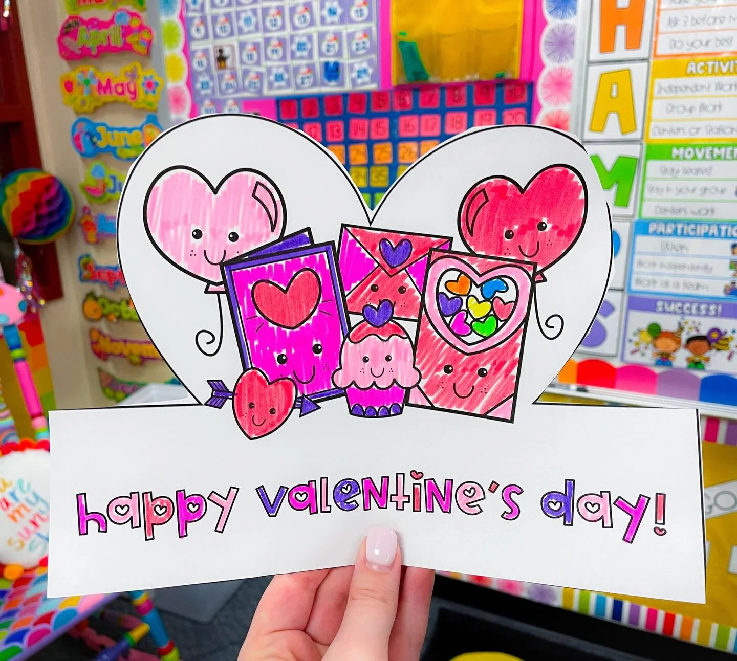 If you need a cute little headband/hat template for tomorrow, grab this one by commenting HAT below! Happy almost Valentine&rsquo;s Day!