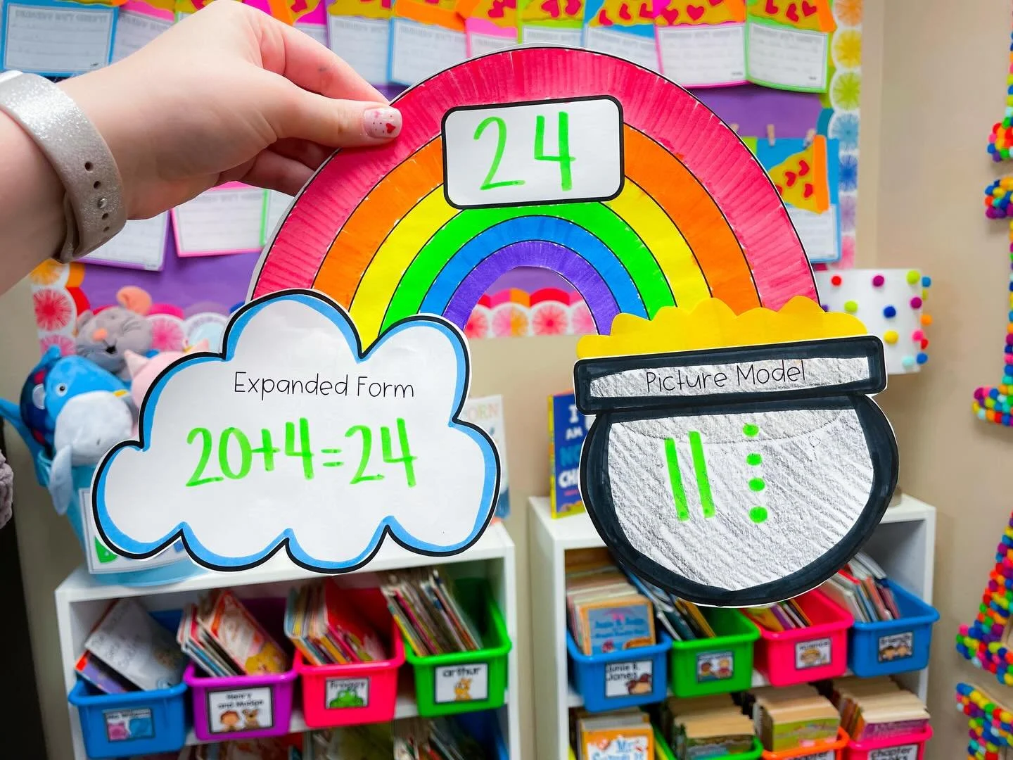 One math craft, 3 different skills! 😍 Comment GOLD for this math craft that has sooo many different possibilities!