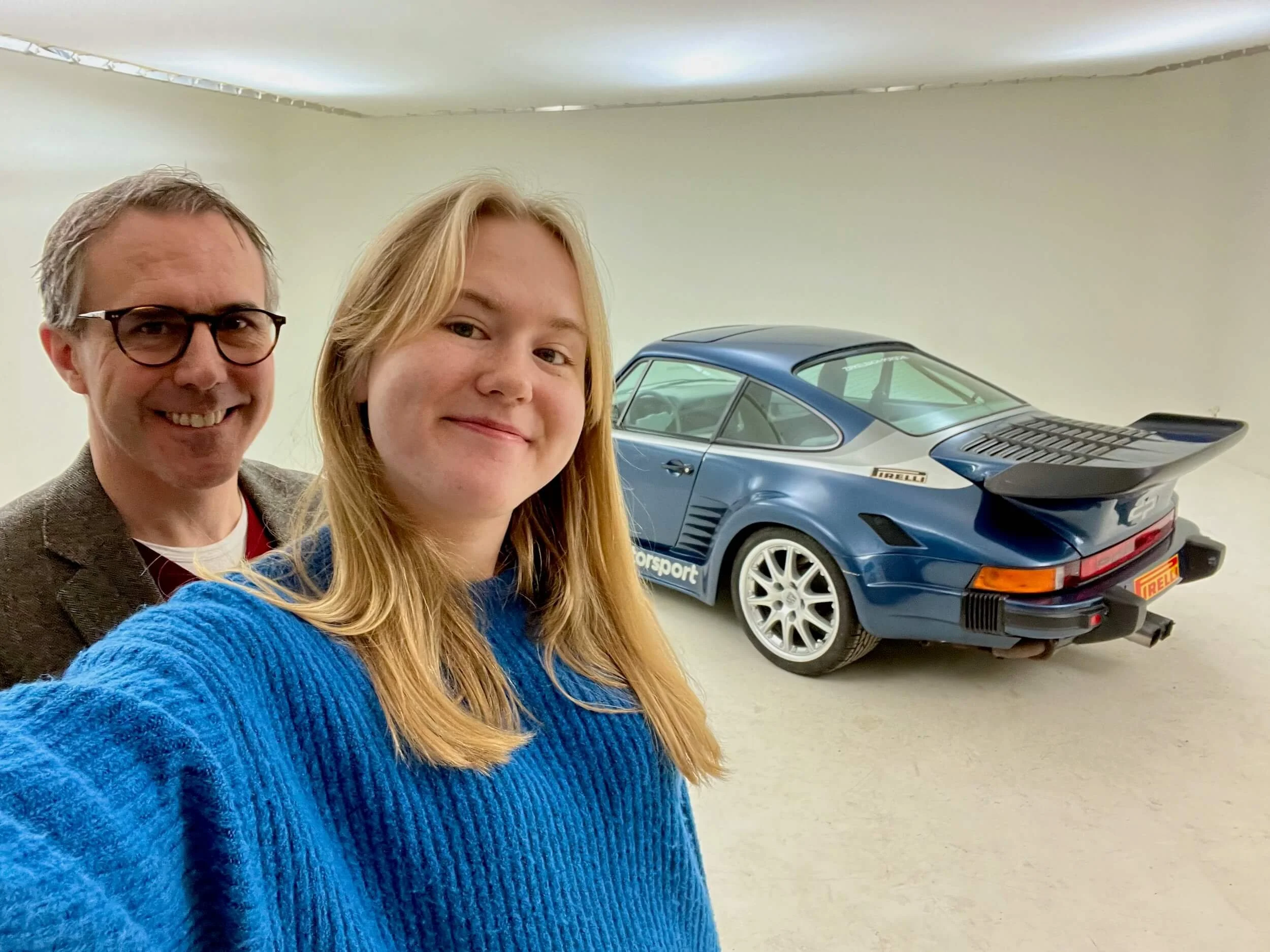  Från fotosessionen med rekordbilen  Porsche 935 DP1 Zirkelbach  i tidningen Klassikers fotostudio, februari 2022. Foto:  Esther Lund . 