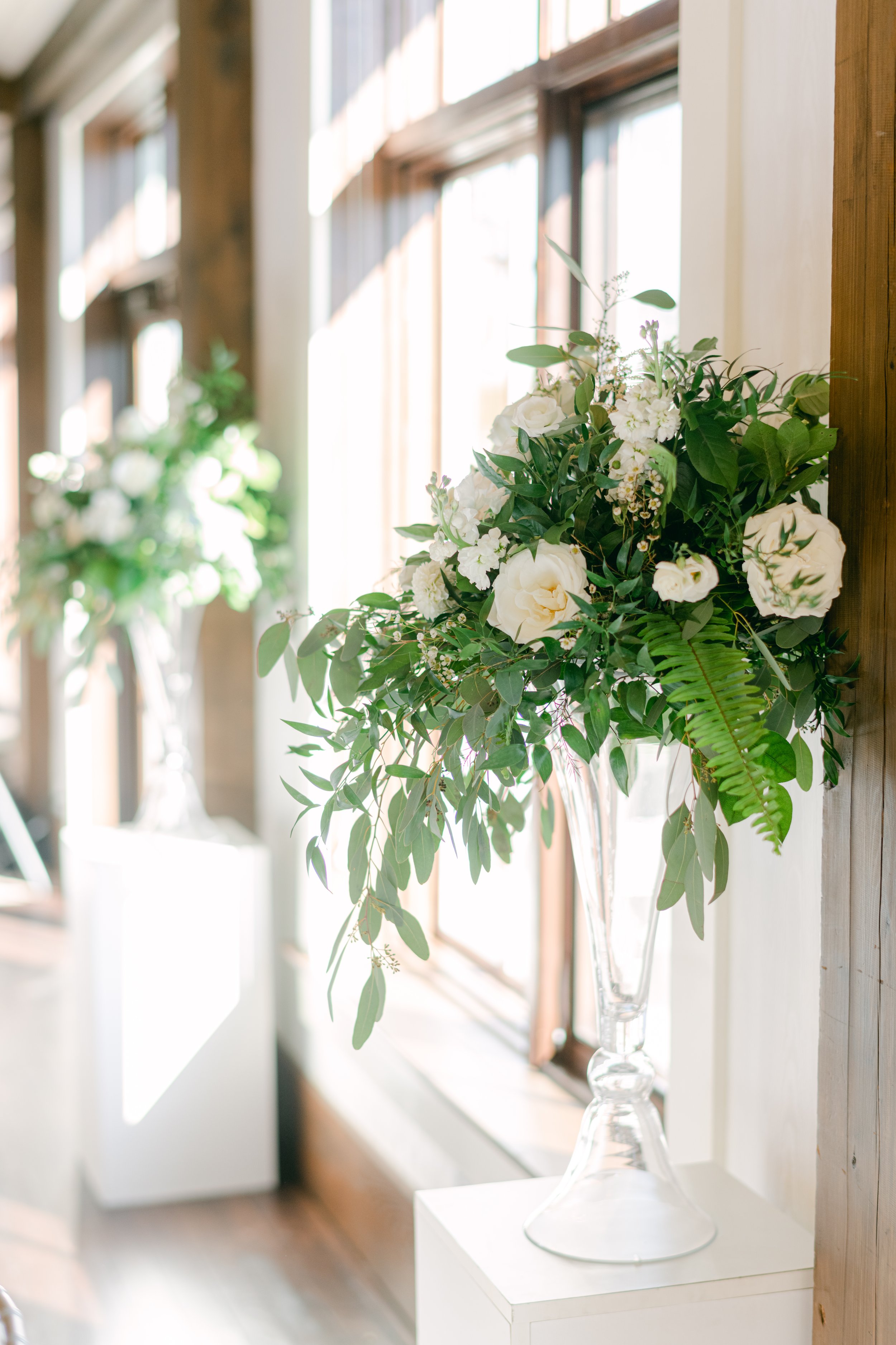 white and green wedding flowers.jpg