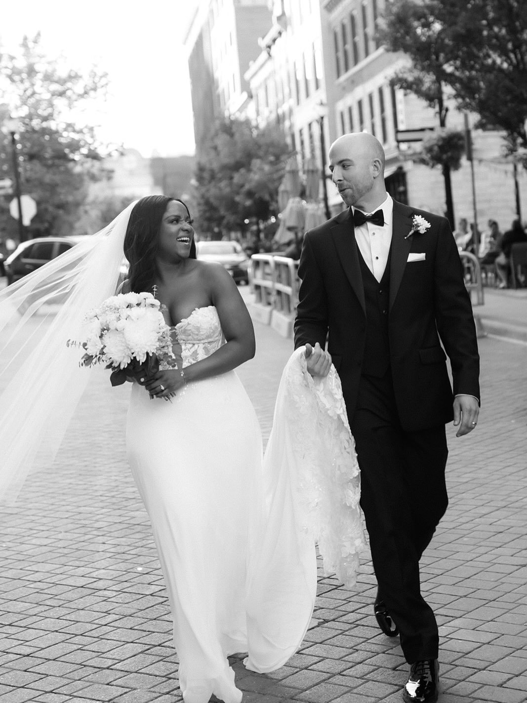 Pretty moments from a very special day 🤍 

Management @lqevents 
Photography @goldenheartscollective 
Ceremony &amp; reception flowers @hbflorals 
Wedding Party Flowers Calia Flowers 
DJ @djk_mar 
Officiant @cathydavisofficiant @tietheknotwithteena 