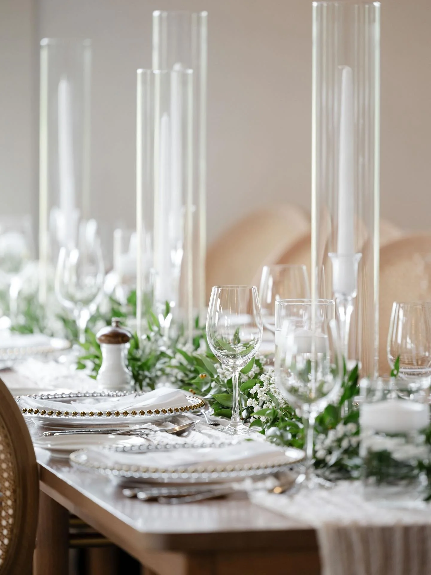 A classic Whistle Bear wedding celebrating the kindest souls A &amp; M ❤️.

Images by @sandramonacophoto 
Management @lqevents 
Venue @wbgolfclub @pearleweddings 
Videography @dml.films 
Entertainment @586eventgroup 
Cake @thedessertroom 
Florist @po