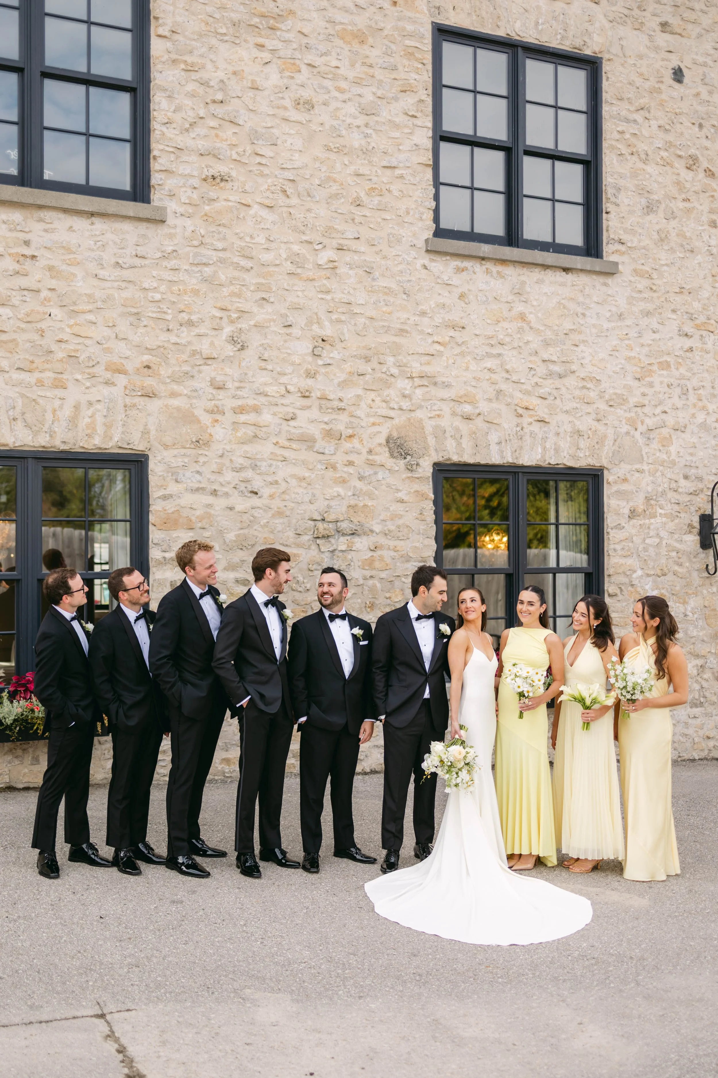 Black groomsmen tux.jpg