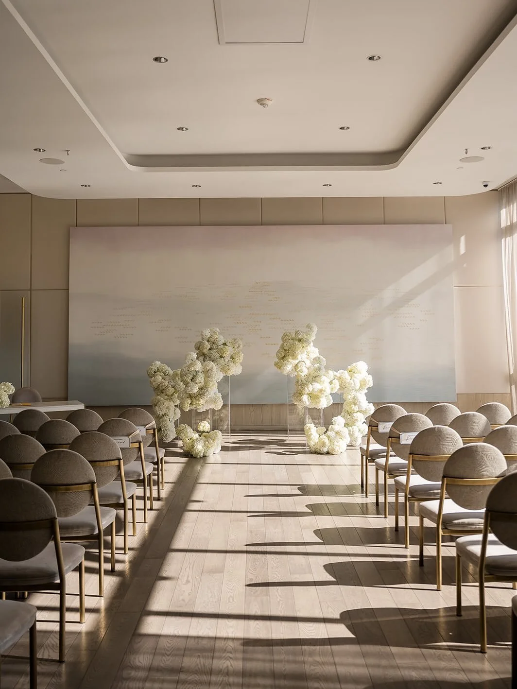 Bridget &amp; Sawyer&rsquo;s wedding day at The Pearle Hotel &amp; Spa was the perfect blend of refined elegance and effortless ease. With no wedding party and a true focus on the couple, their families, and being fully present, the entire day felt c