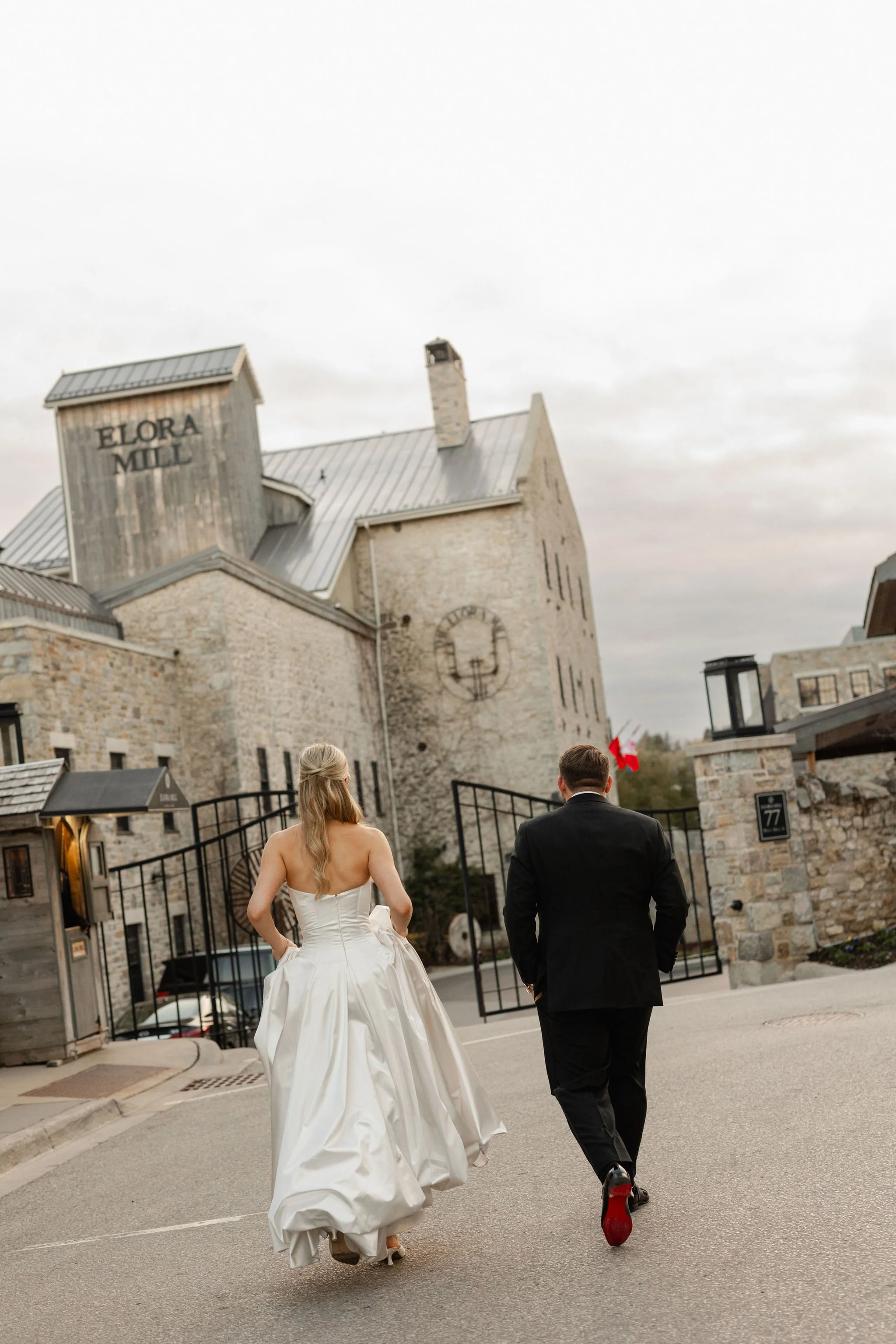 Questions to Ask Before Booking Your Wedding Venue