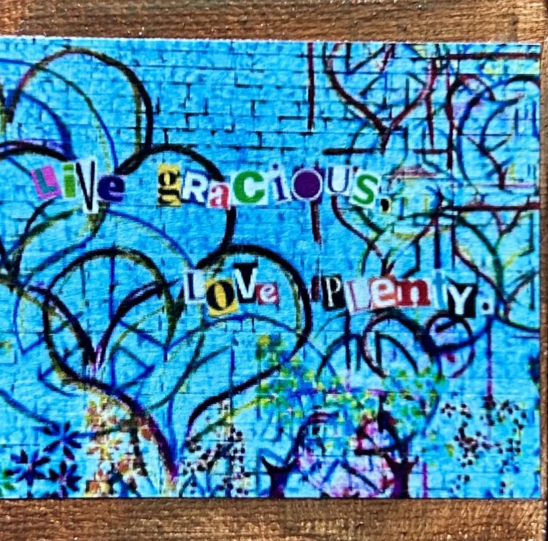 Live gracious magnet.jpg