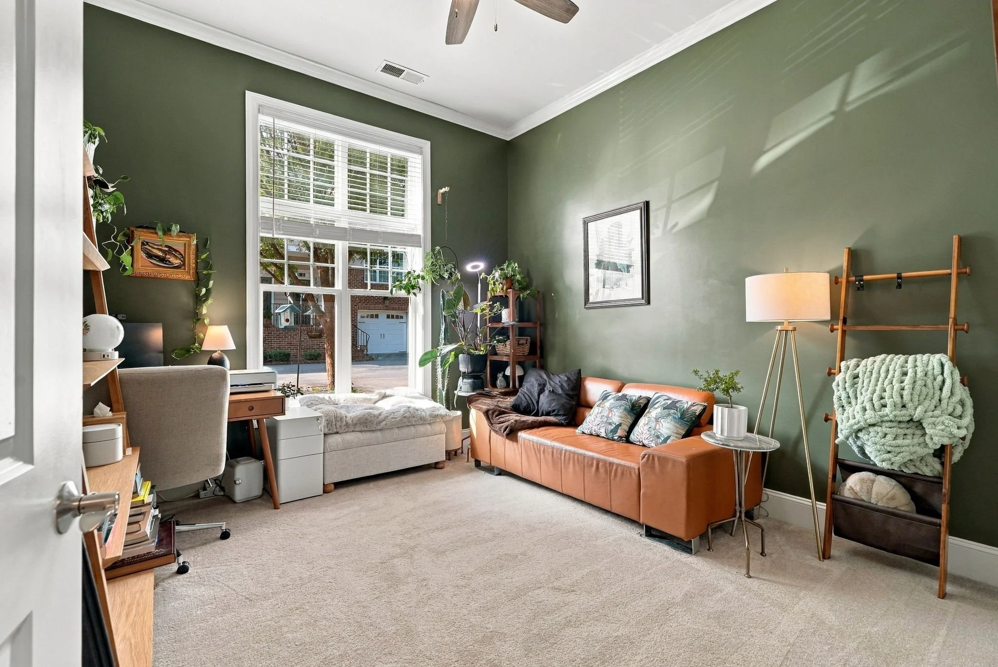 2820 Plumfield Place-52.jpg