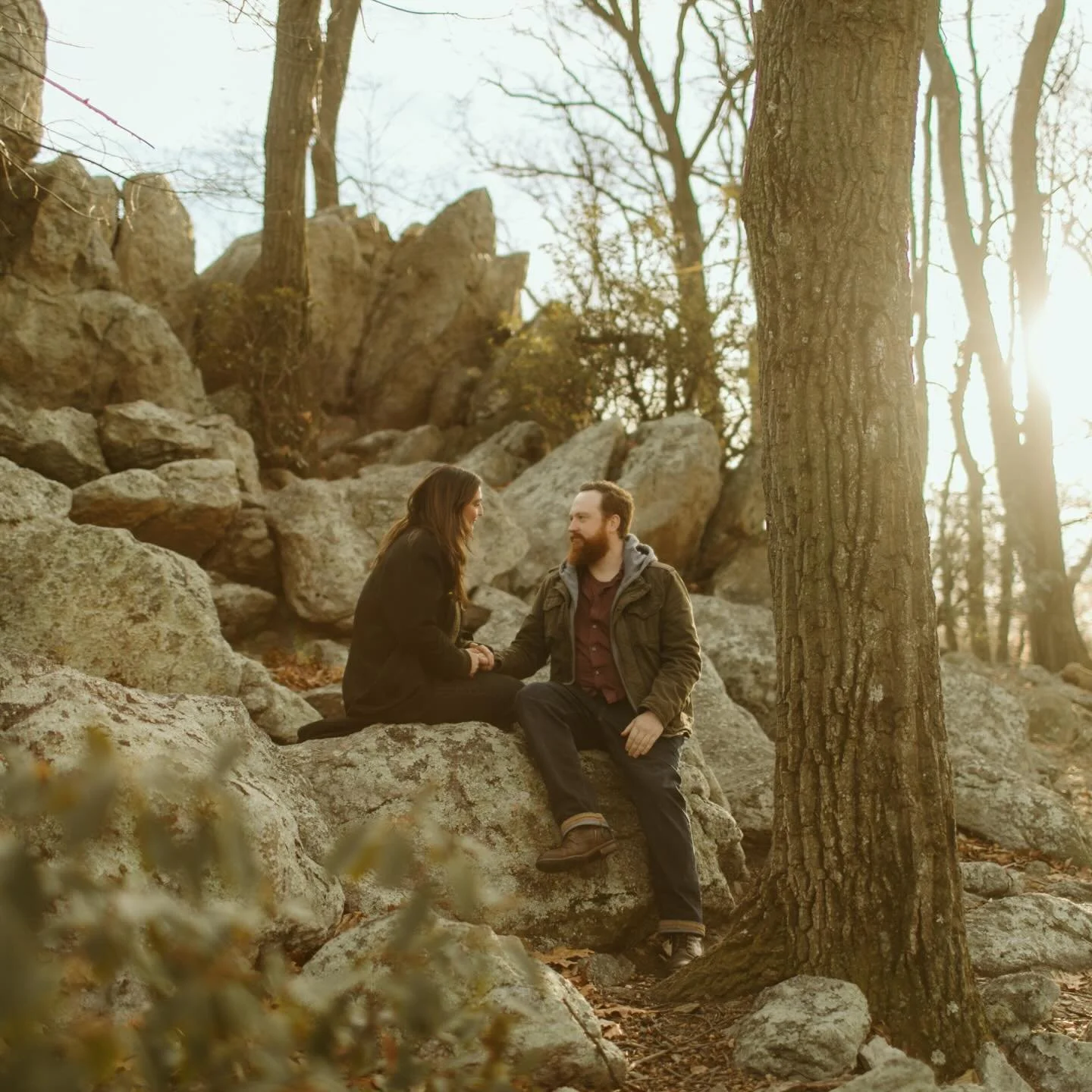 A few favorites from this extended family session earlier this week. ✨ Swipe to the end to see our surprise visitor!
