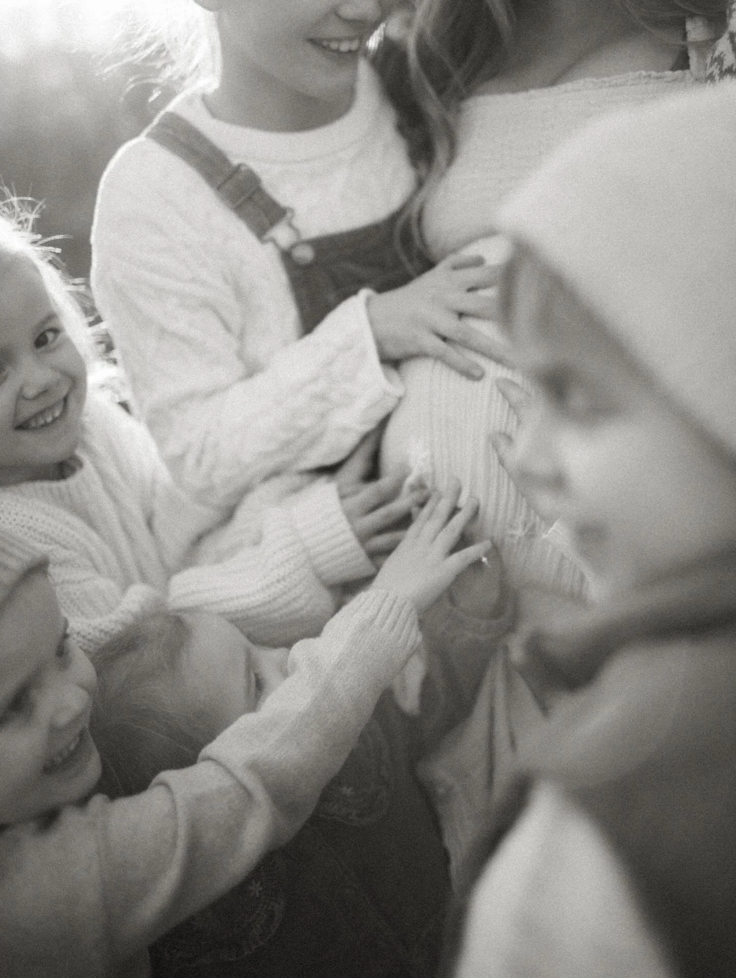 Years from now, I hope these photos bring it all rushing back&mdash;the waiting, the wonder, the overwhelming love. ✨

The sweetest fam, waiting on lucky baby seven. 🤎