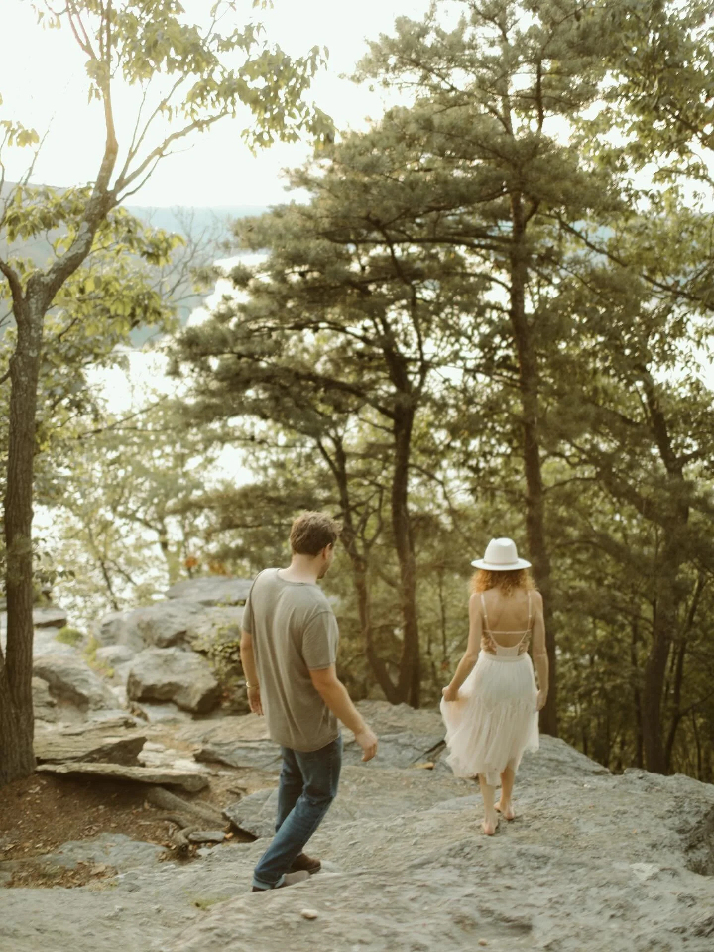 Throwback to warmer days with H + H. 🌸✨