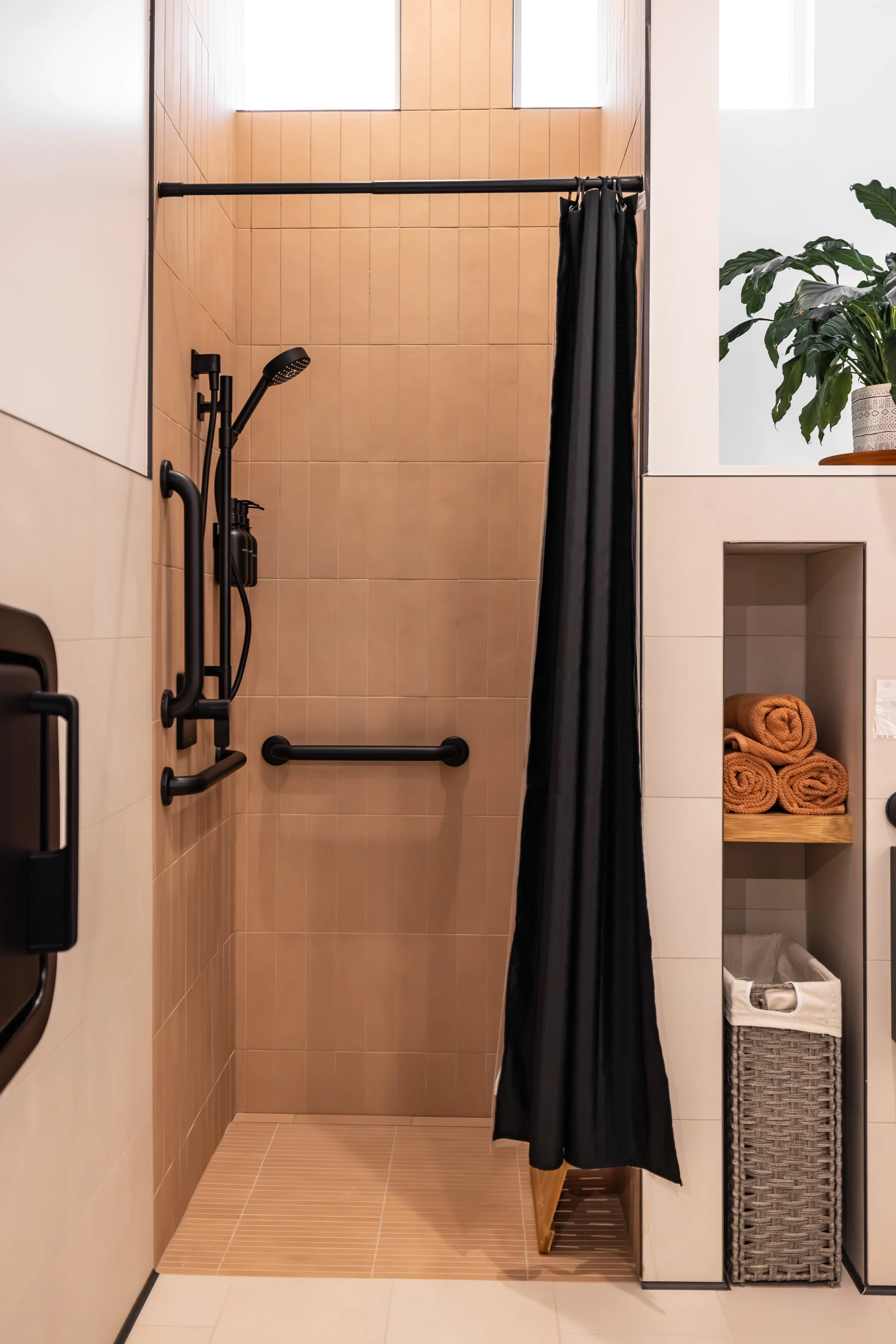 Detail shot of the shower with toiletries