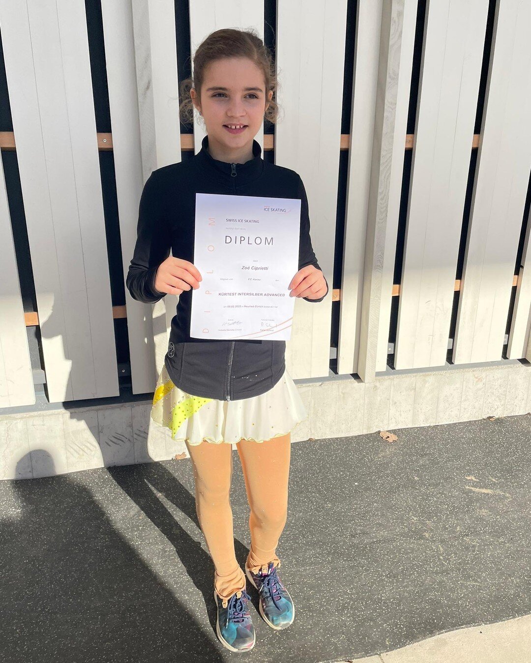 BIG Congrats 👏to @skateacademyswitzerland 😎skaters passing the SwissIceSkating test. Lots of #happyskaters 😁
InterSilber - Zoe Ciprietti
Silber - Eyovin &amp; Gion
Intergold Advanced - Mariia
Gold - Nika and Cecilia
👏👏👏👏👏