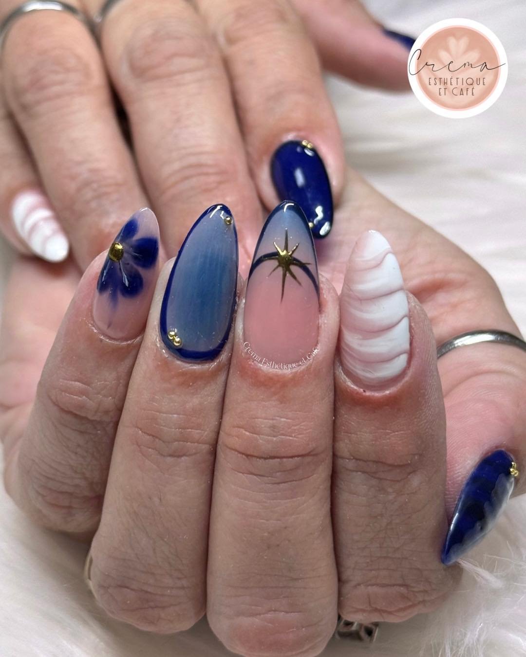 Brille jusqu&rsquo;au bout des doigts avec une 𝐦𝐚𝐧𝐮𝐜𝐮𝐫𝐞 qui te ressemble &mdash; la touche beaut&eacute; qui fait toute la diff&eacute;rence. 💅✨

R&eacute;serve d&egrave;s maintenant :
✨ En message priv&eacute; ici m&ecirc;me
✨ En t&eacute;l