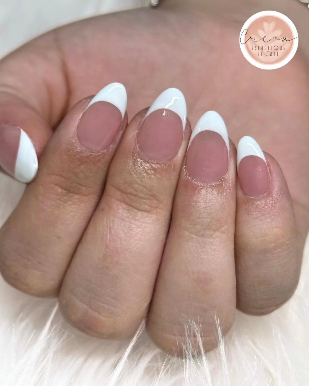 Un classique ind&eacute;modable. 🤩

R&eacute;serve d&egrave;s maintenant :
✨ En message priv&eacute; ici m&ecirc;me
✨ En t&eacute;l&eacute;phonant au (450) 750-8739

D&eacute;couvre la liste compl&egrave;te des soins juste ici : www.cremaesthetique.