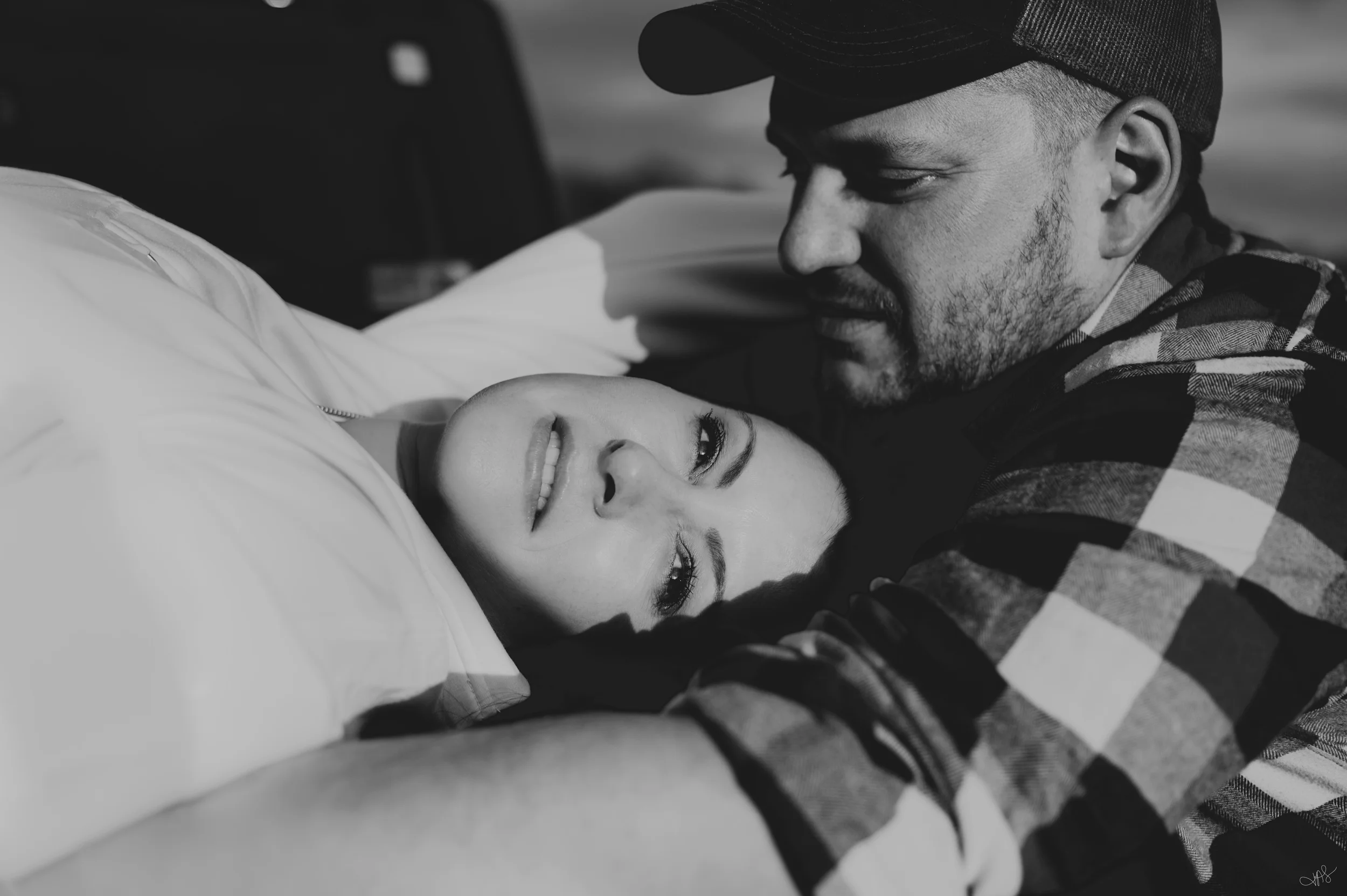 Ashley Bobby Engagement_Stowe Vermont_Photo by Tricia Suriani-1.webp