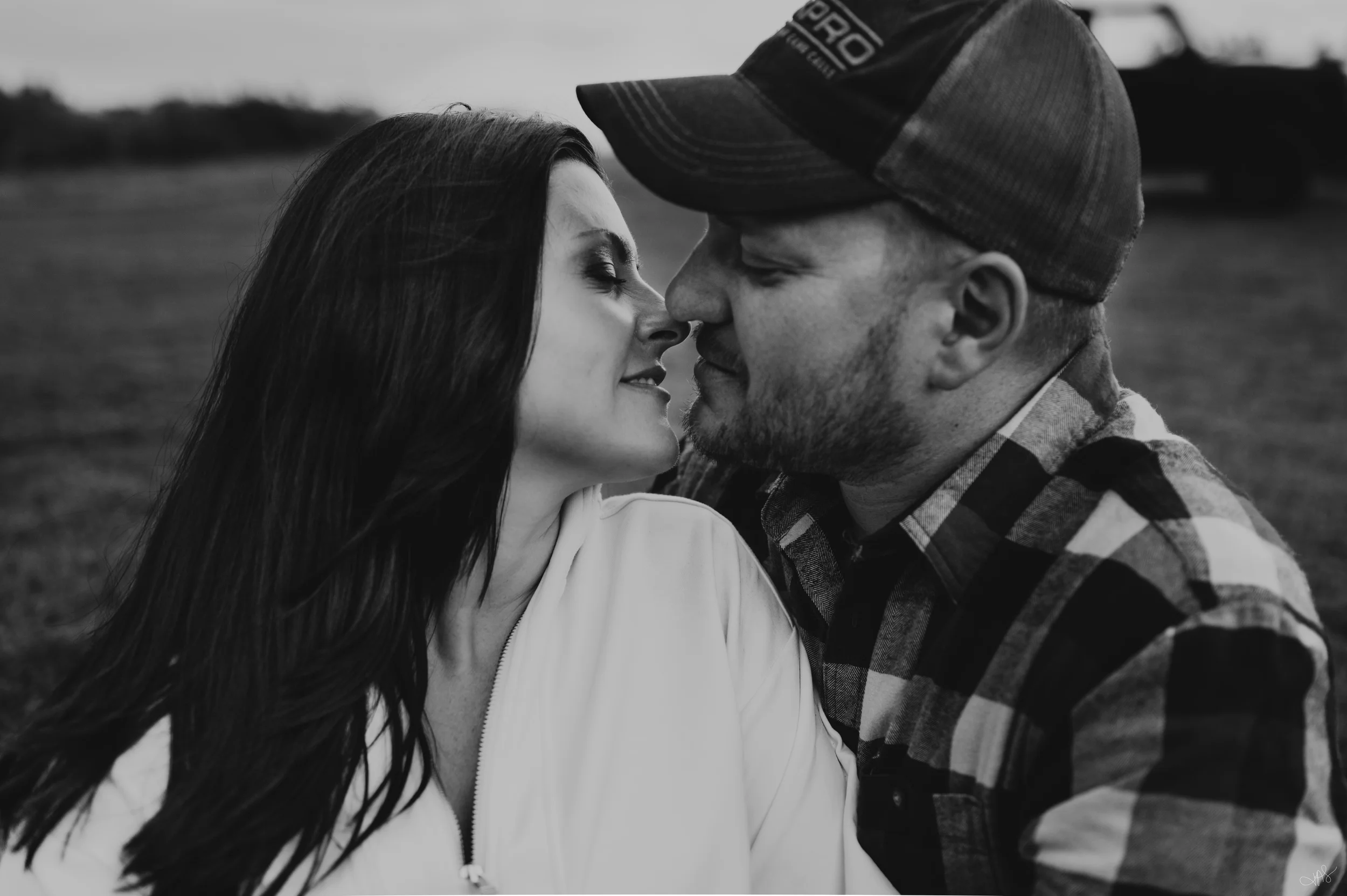 Ashley Bobby Engagement_Stowe Vermont_Photo by Tricia Suriani-15.webp