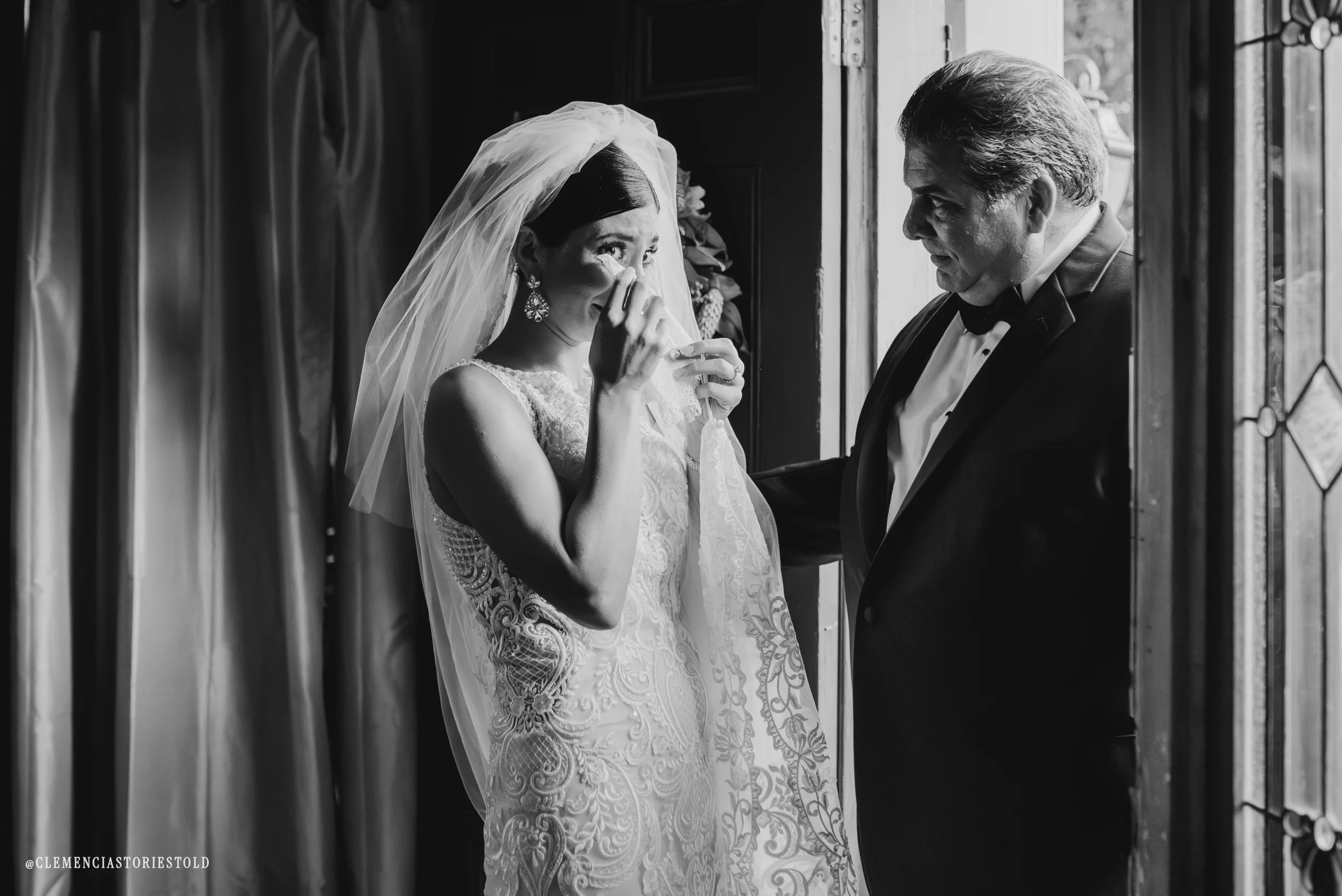 Alyssa & Jeremy Wedding_Hildene Lincoln Home Vermont_Photo by Tricia Suriani-37.webp