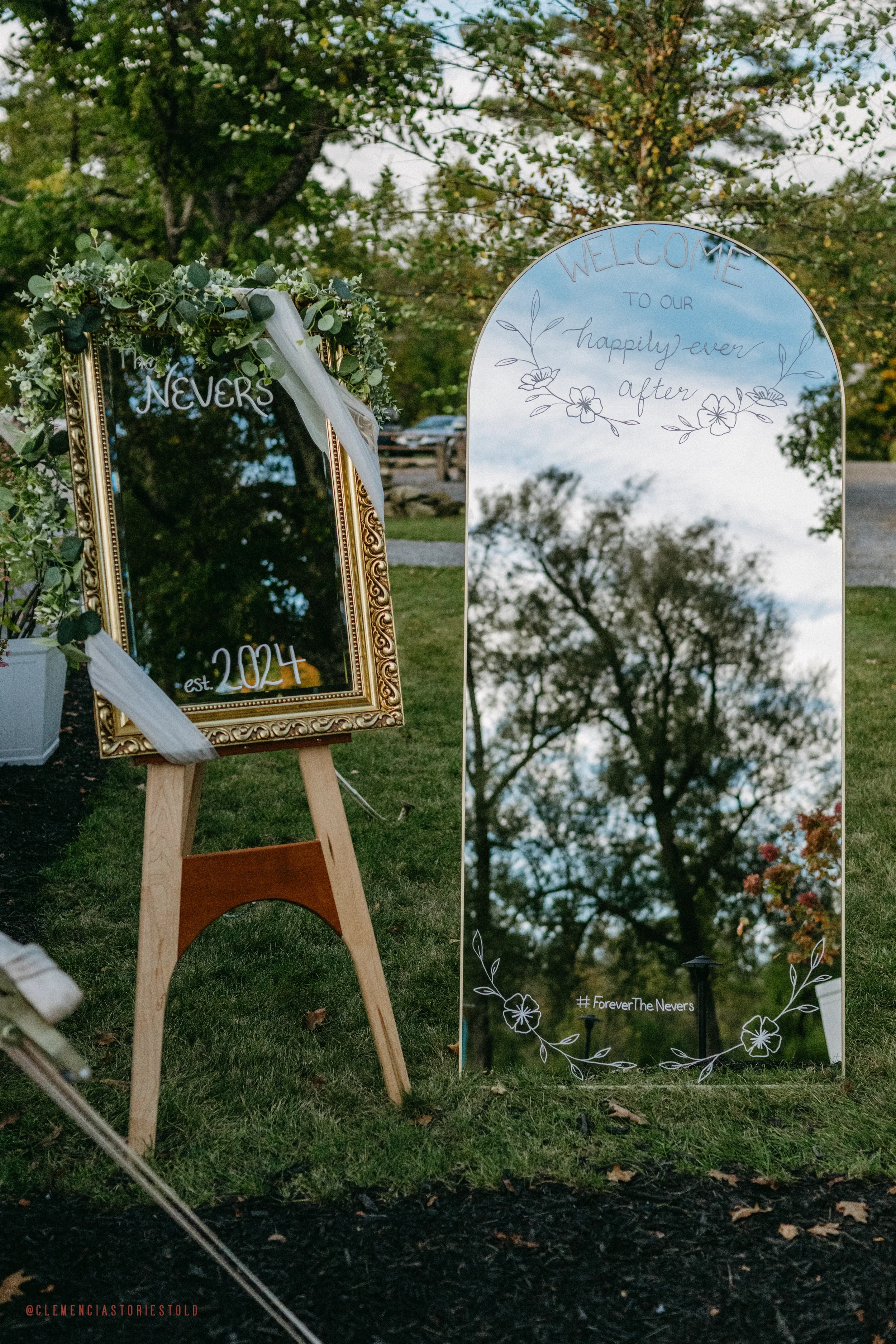 Charlie & Taylor Wedding_Henry House Vermont_Photo by Tricia Suriani-134.webp