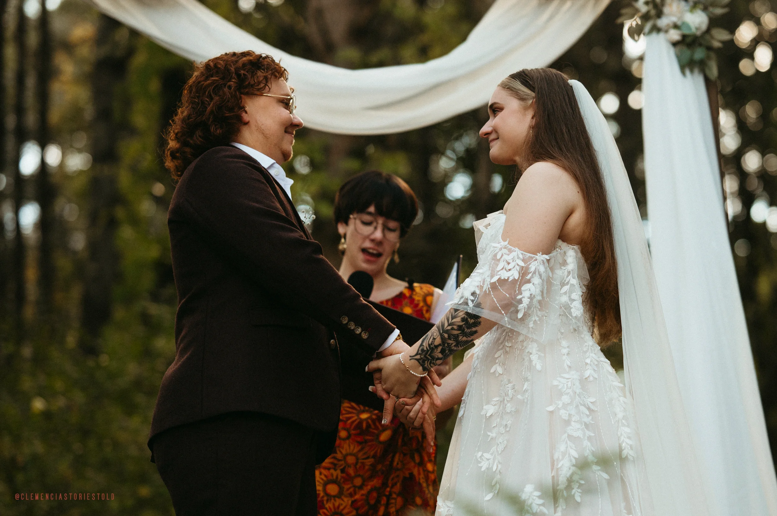 Charlie & Taylor Wedding_Henry House Vermont_Photo by Tricia Suriani-63.webp