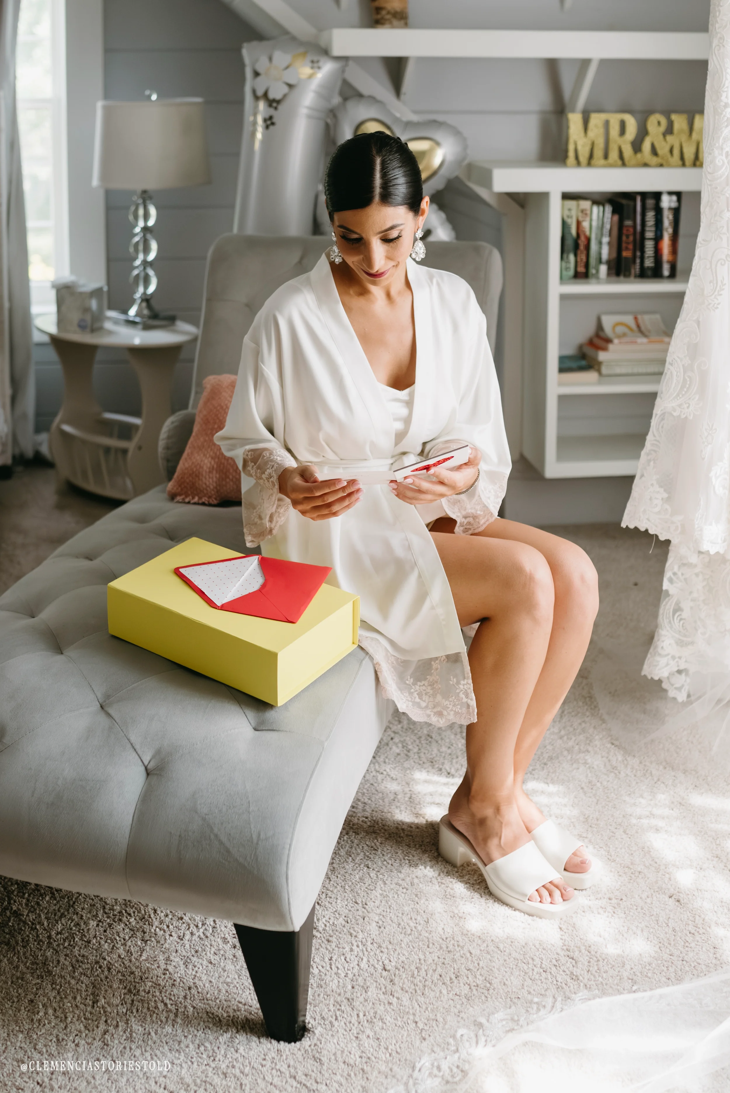 Alyssa & Jeremy Wedding_Hildene Lincoln Home Vermont_Photo by Tricia Suriani-5.webp