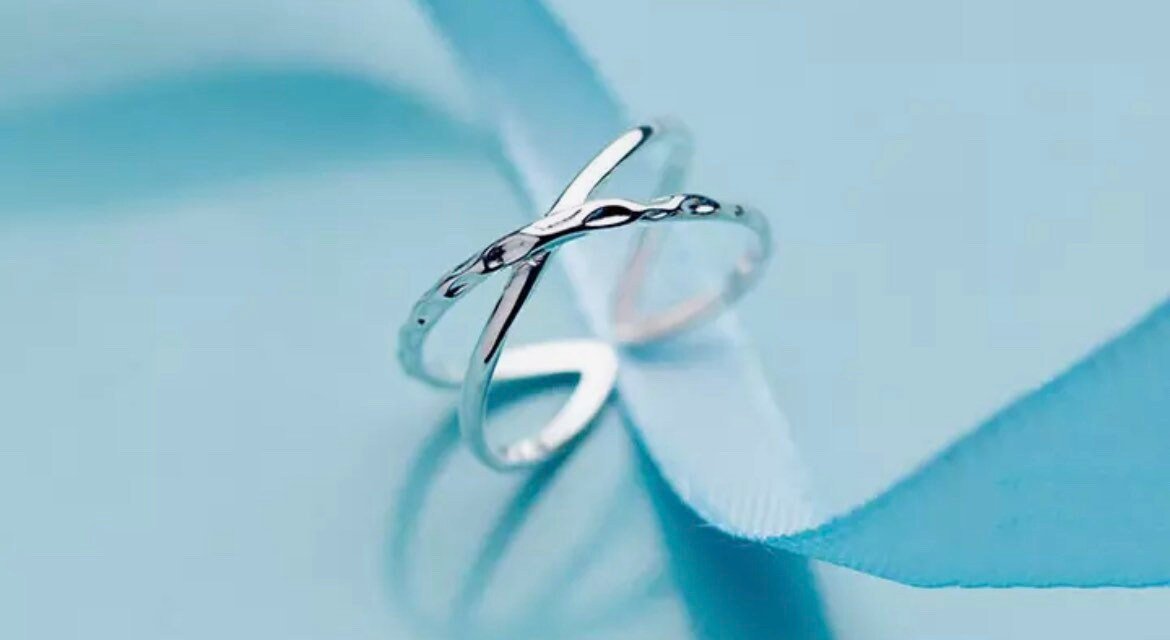 https://i.etsystatic.com/8473913/r/il/313c28/3918724741/il_fullxfull.3918724741_dqba.jpg
