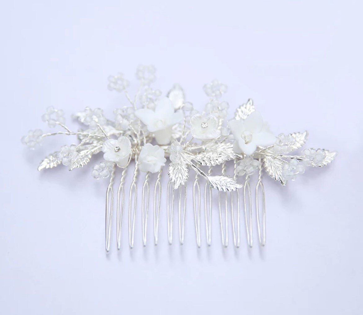 https://i.etsystatic.com/8473913/r/il/77f752/3245155916/il_fullxfull.3245155916_e8fx.jpg